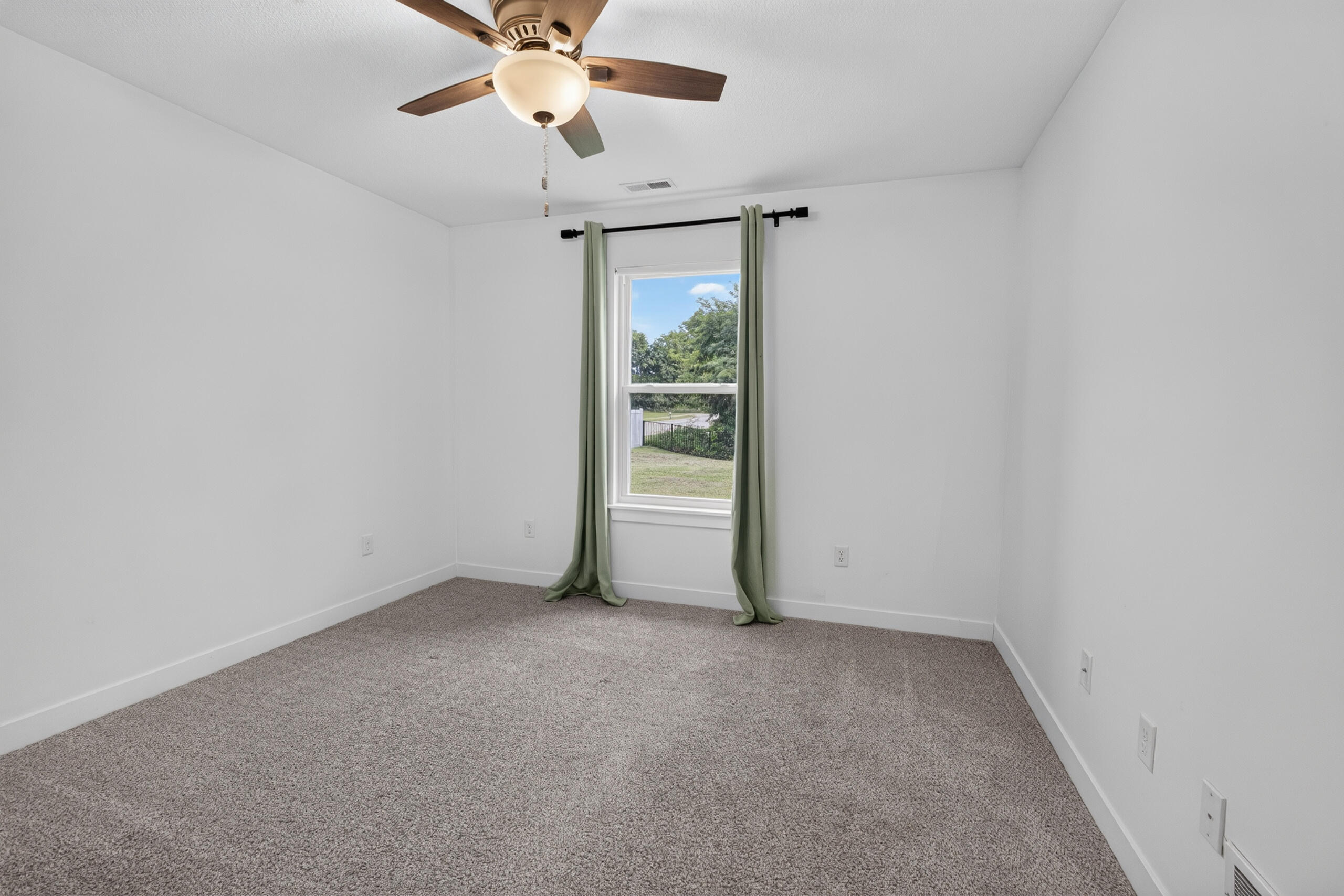 1420 S Berkley Dr Property Photo 39