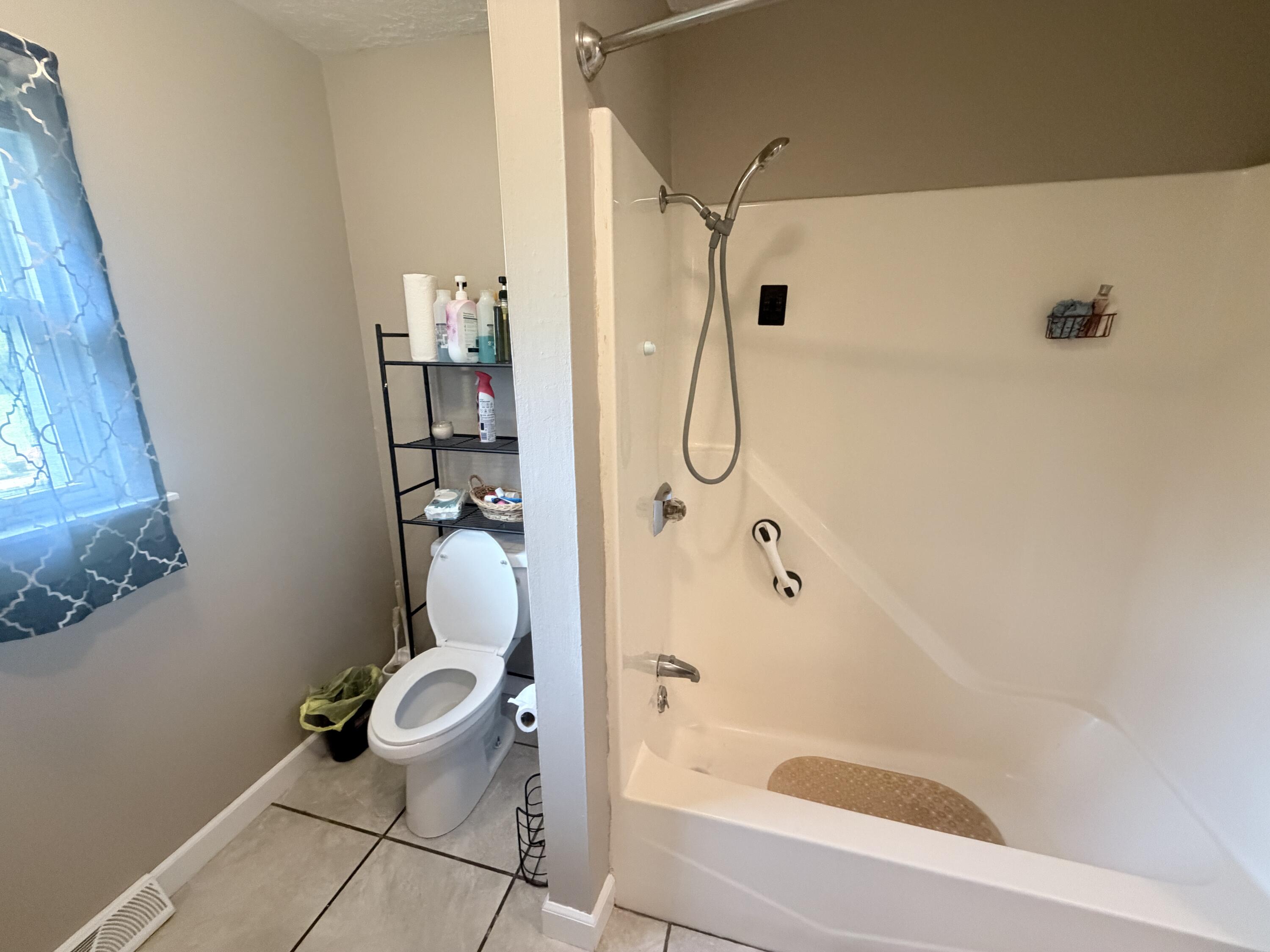 103 Silvey St Property Photo 15