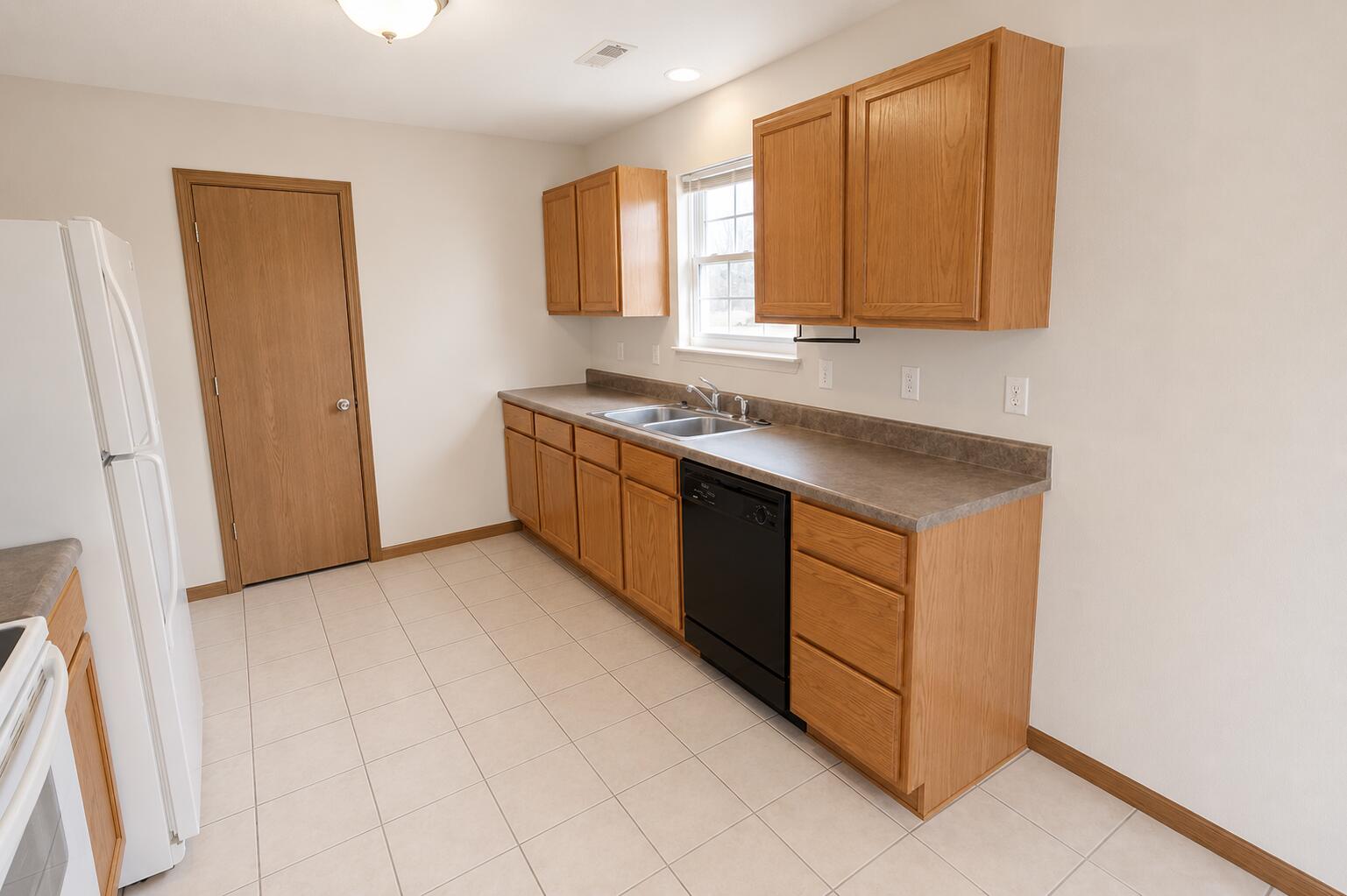 1610 Typhoon Dr Property Photo 11