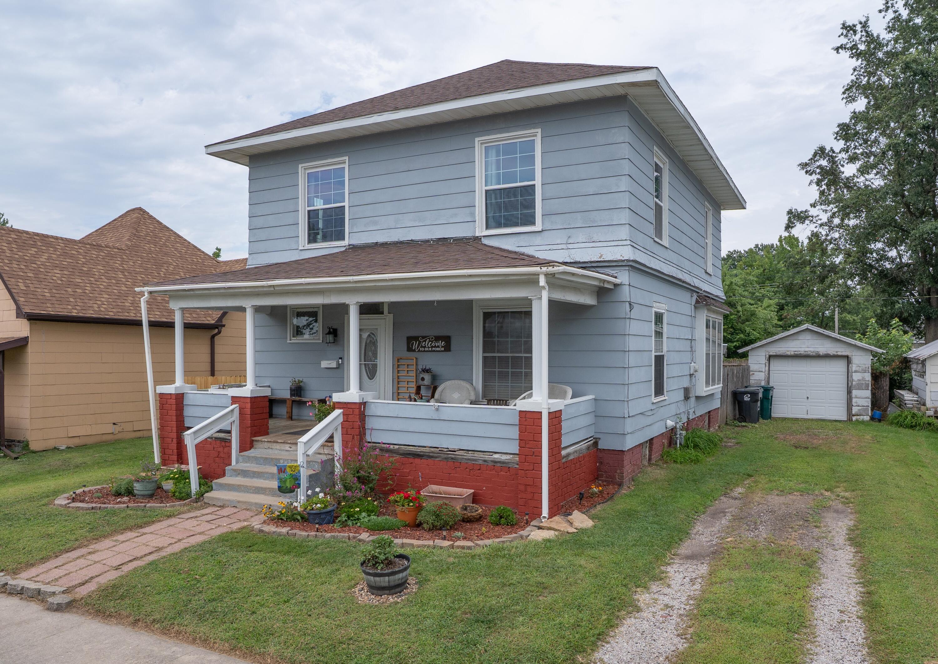 511 Vincil St Property Photo 1