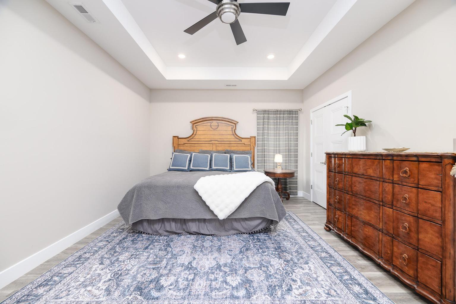 6540 Gateway Arch Way Property Photo 10