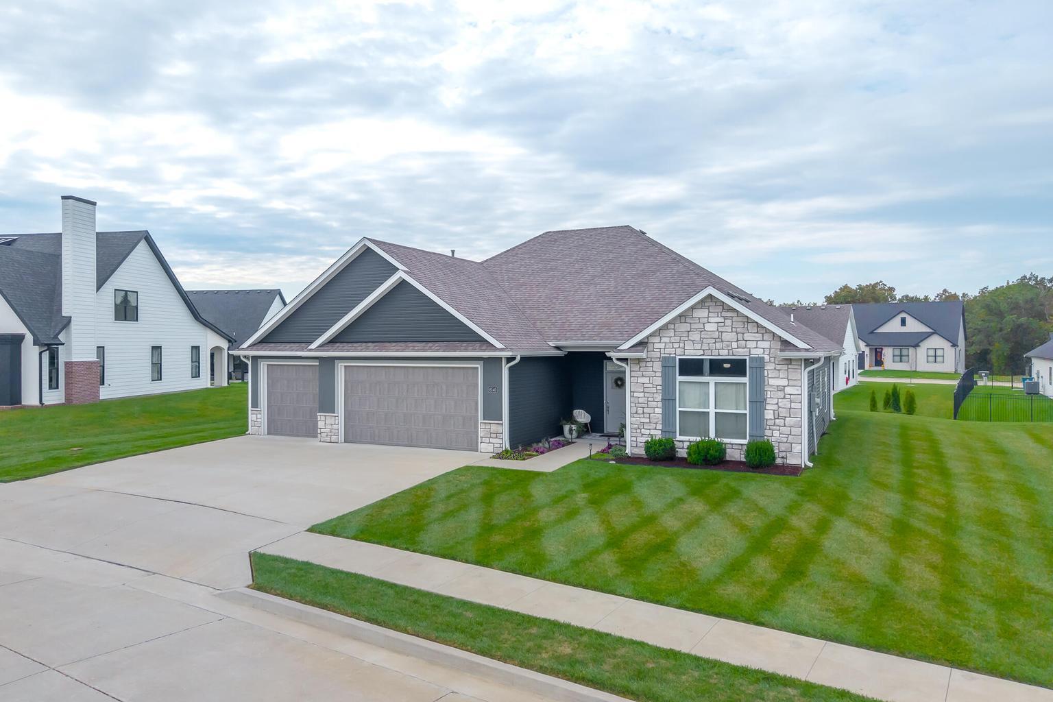 6540 Gateway Arch Way Property Photo 18