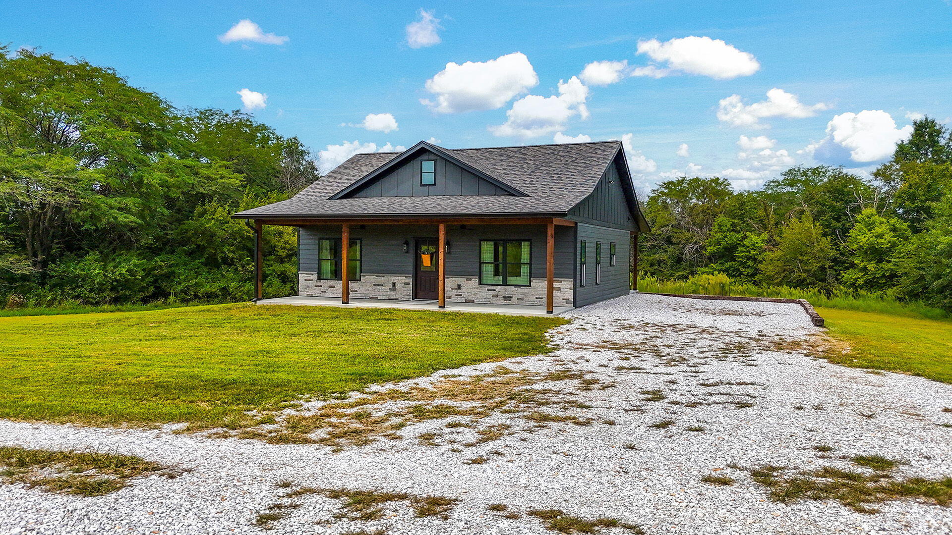 17582 County Road 675 Property Photo 3