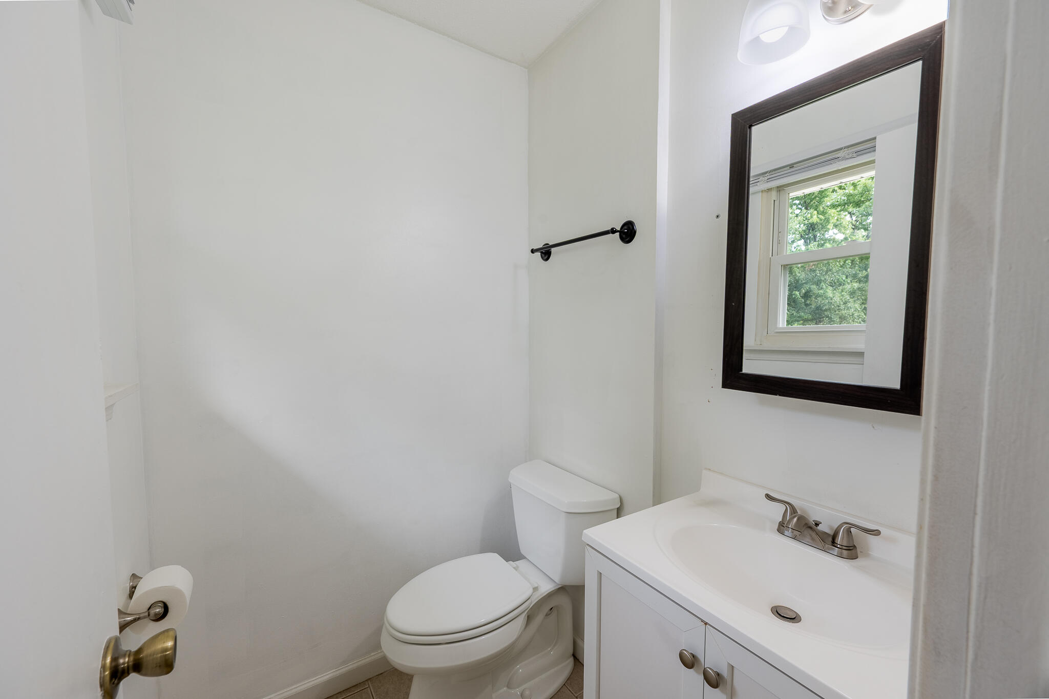 1812 E Riviera Dr Property Photo 13