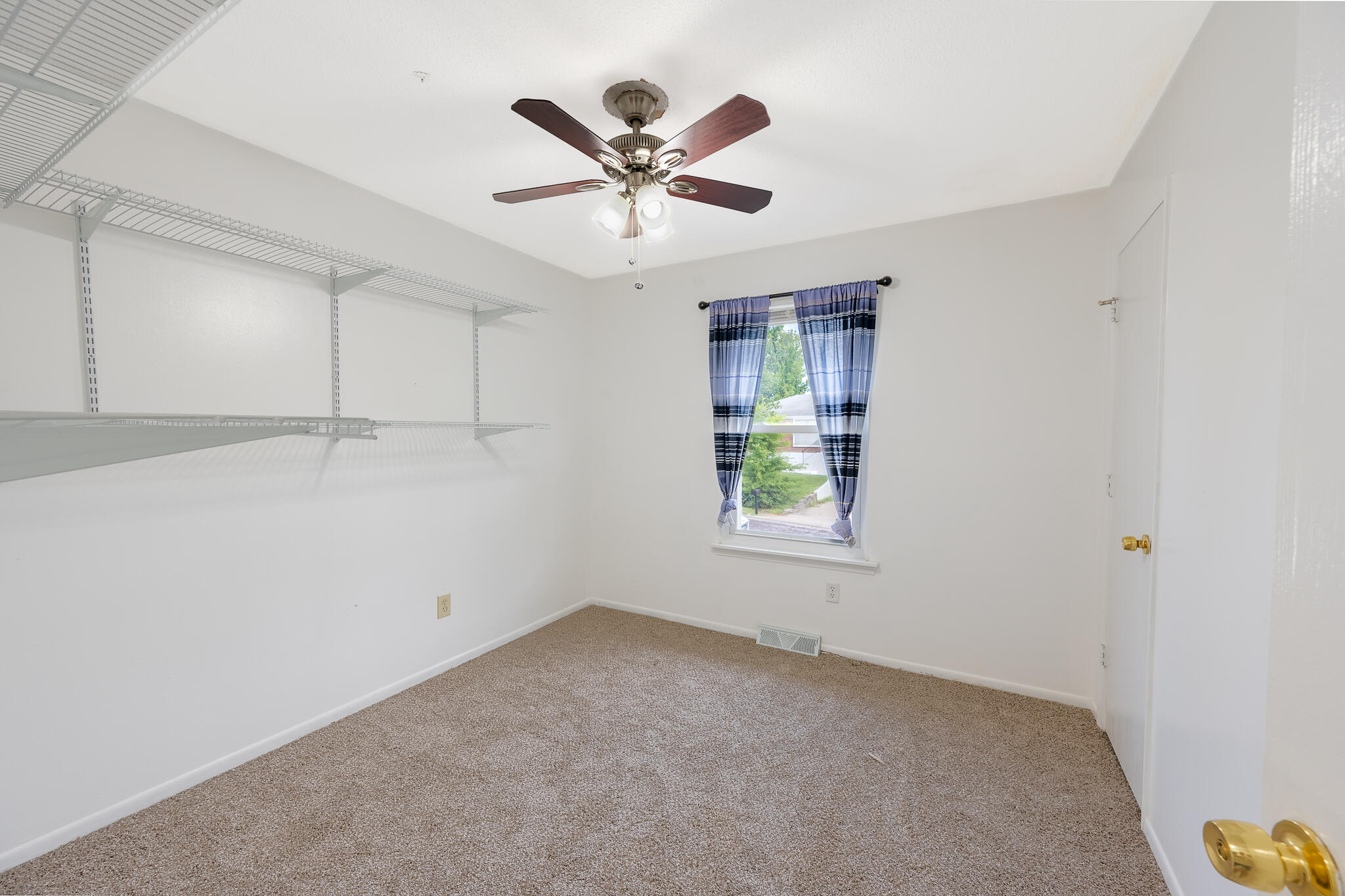 1812 E Riviera Dr Property Photo 17