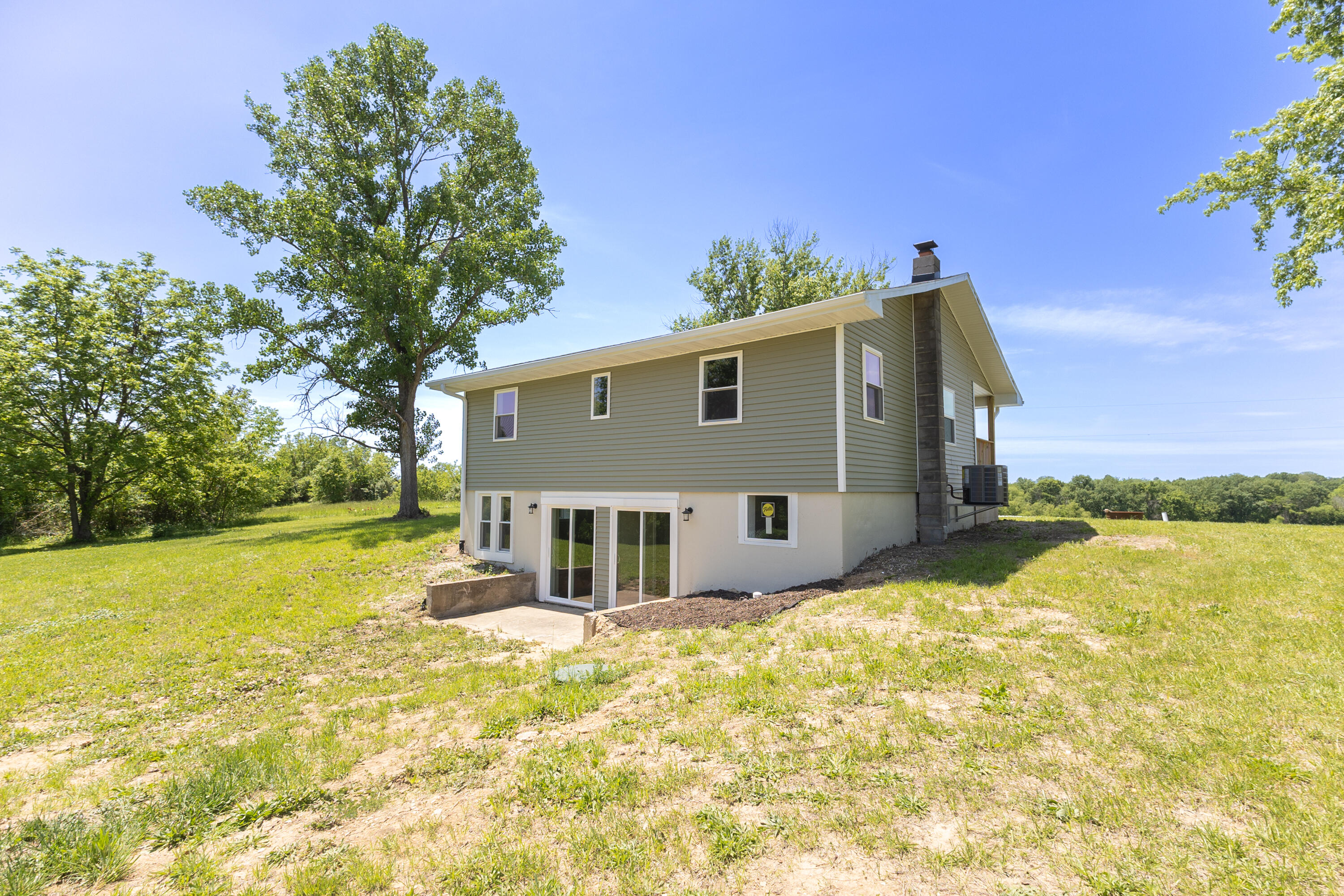 21902 Guthridge Ave Property Photo 10