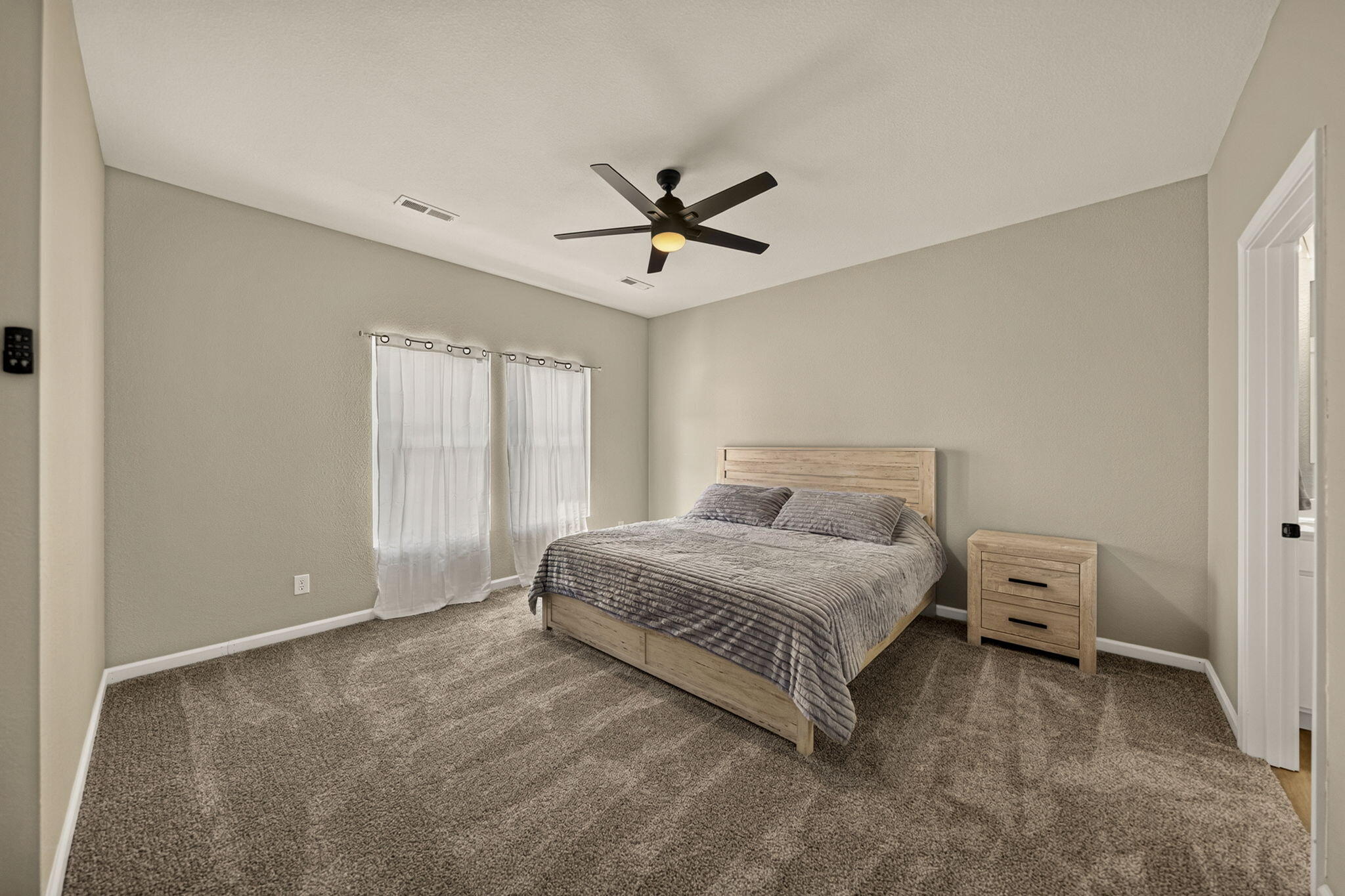 1202 Hillcrest Rd Property Photo 15