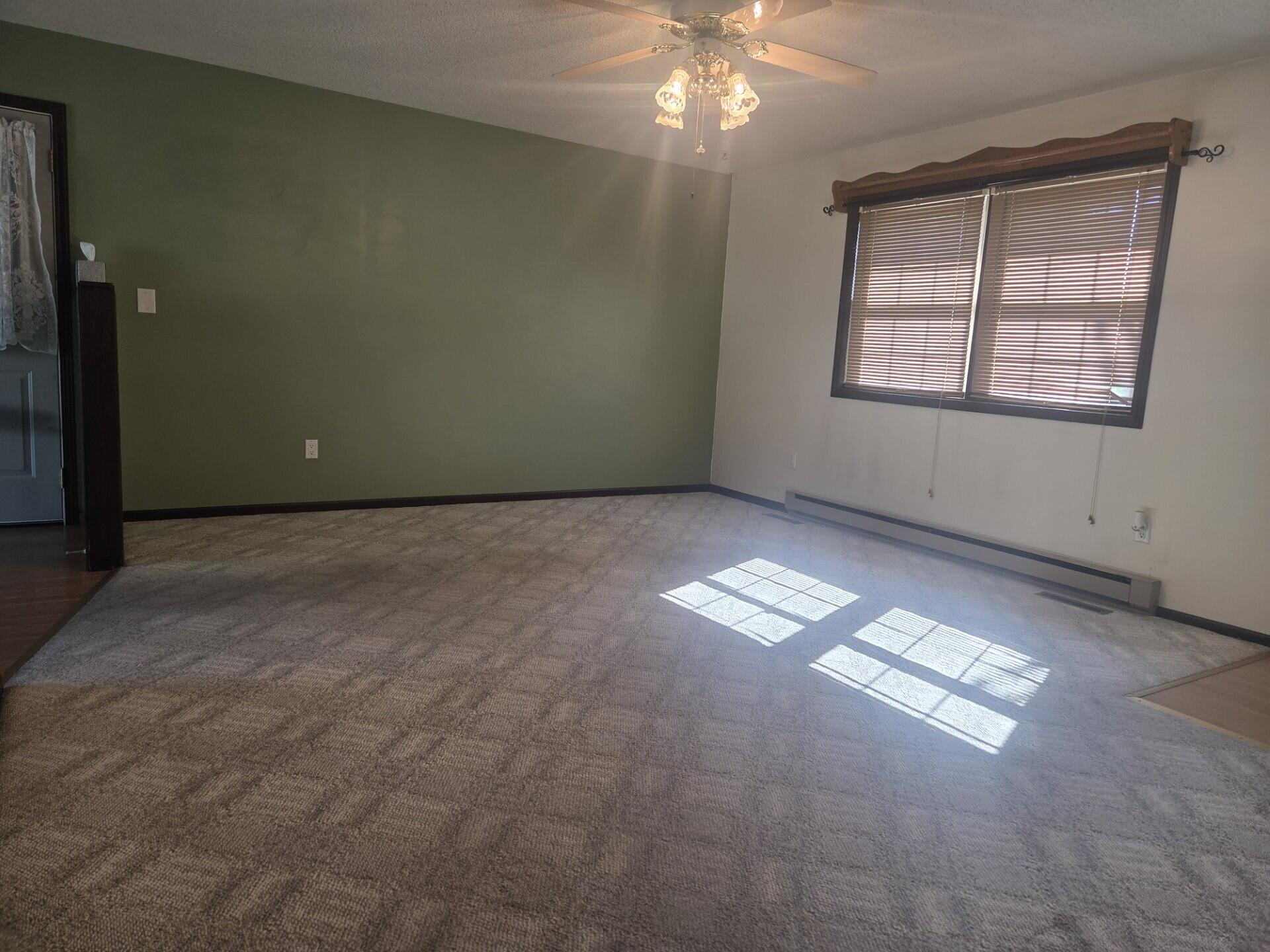 730 N Allen St Property Photo 5