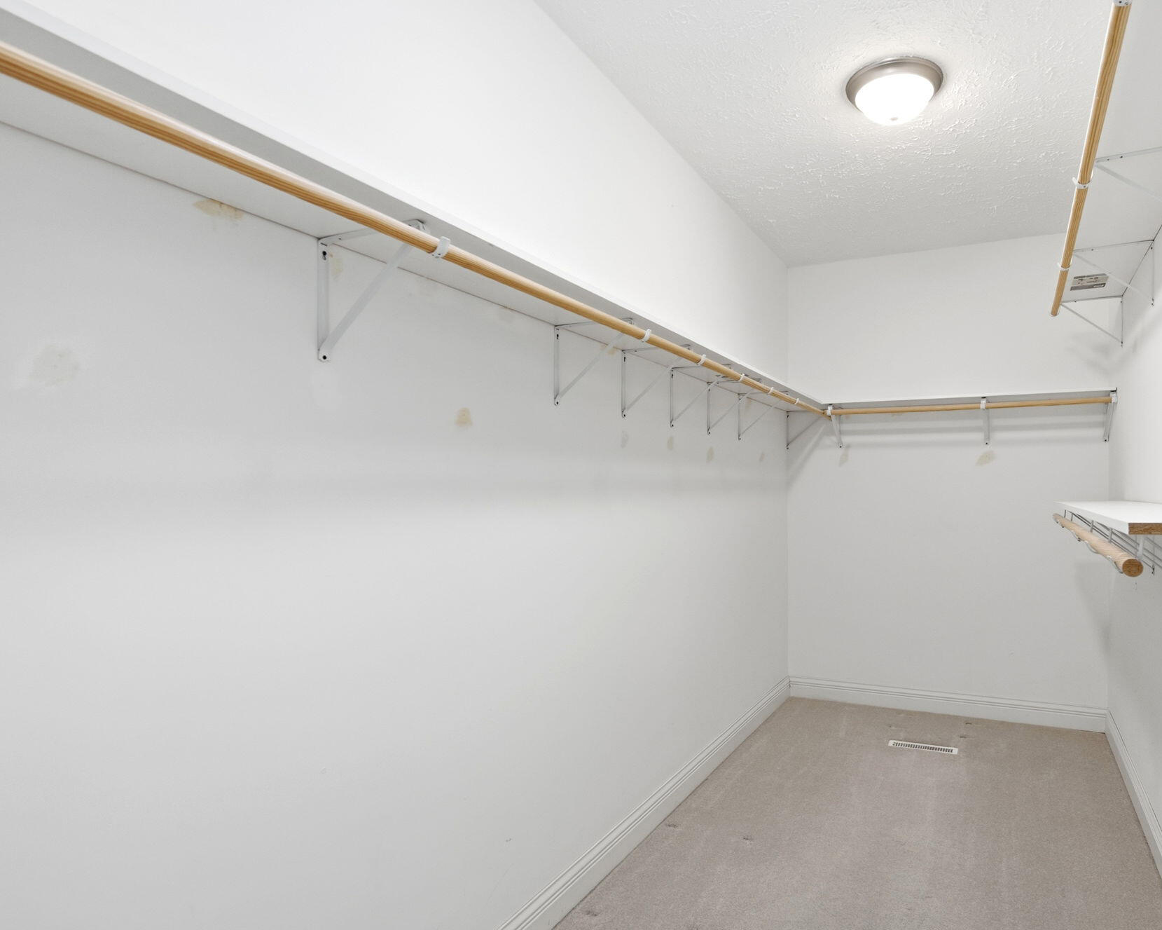 1704 Dunhill Way Property Photo 17
