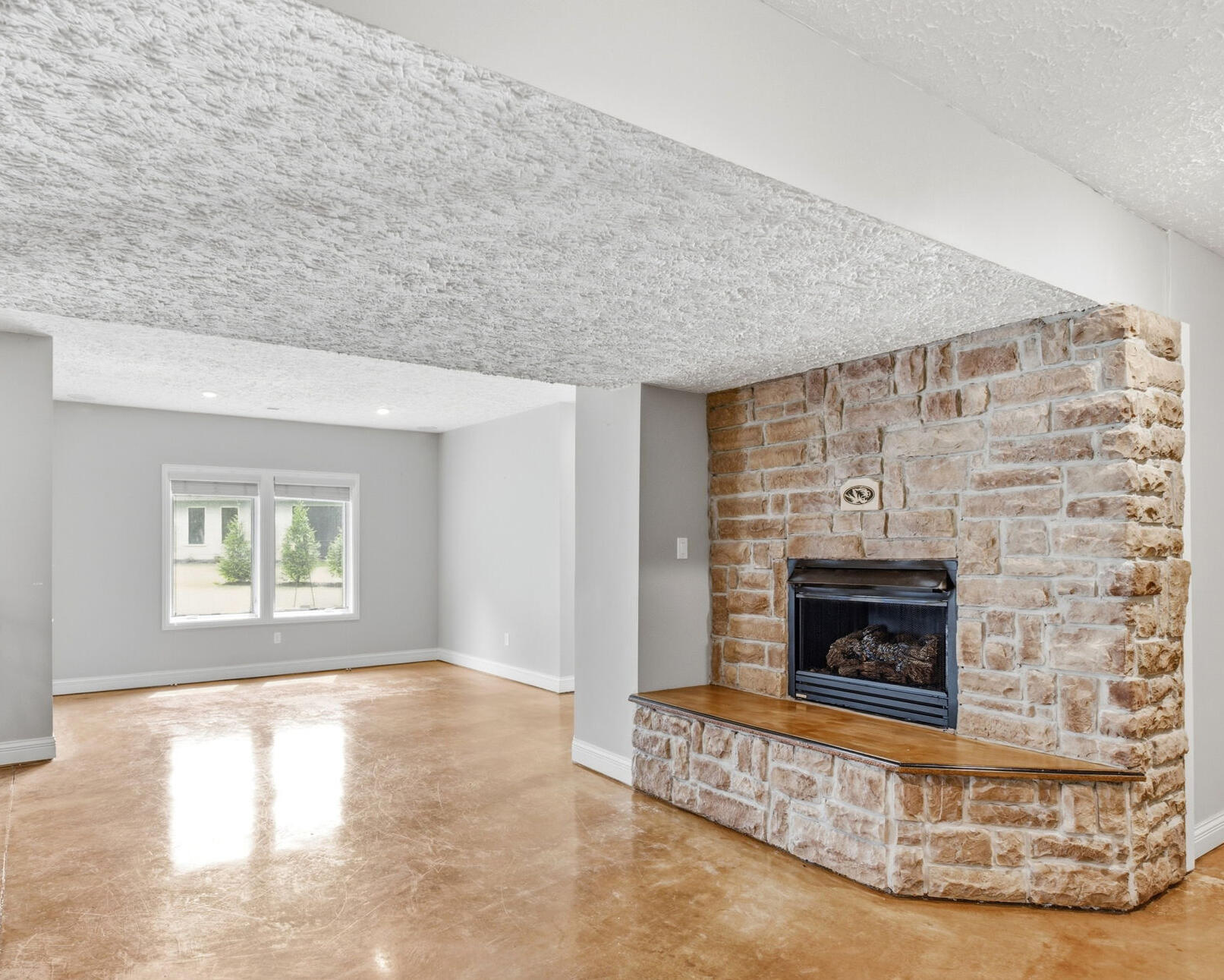 1704 Dunhill Way Property Photo 19
