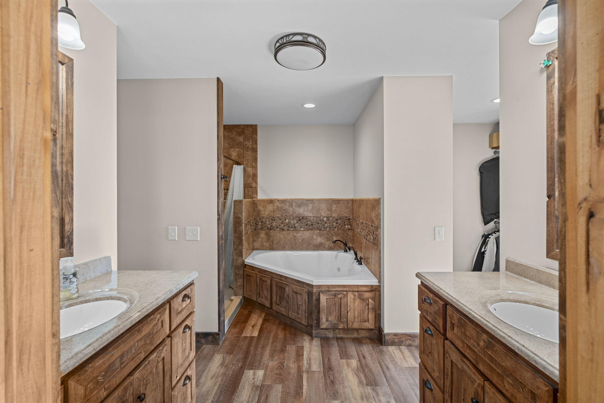 3770 E Property Photo 27