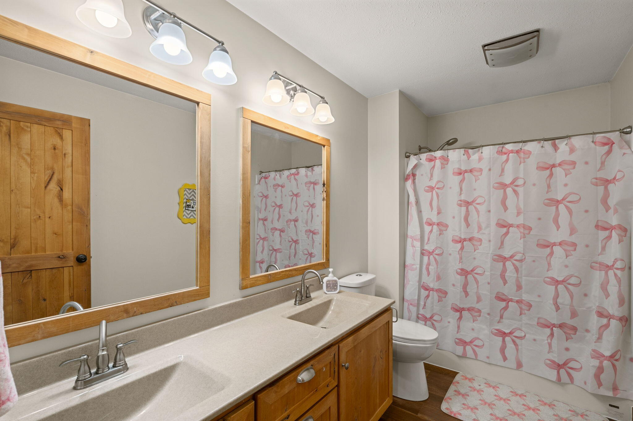 3770 E Property Photo 34