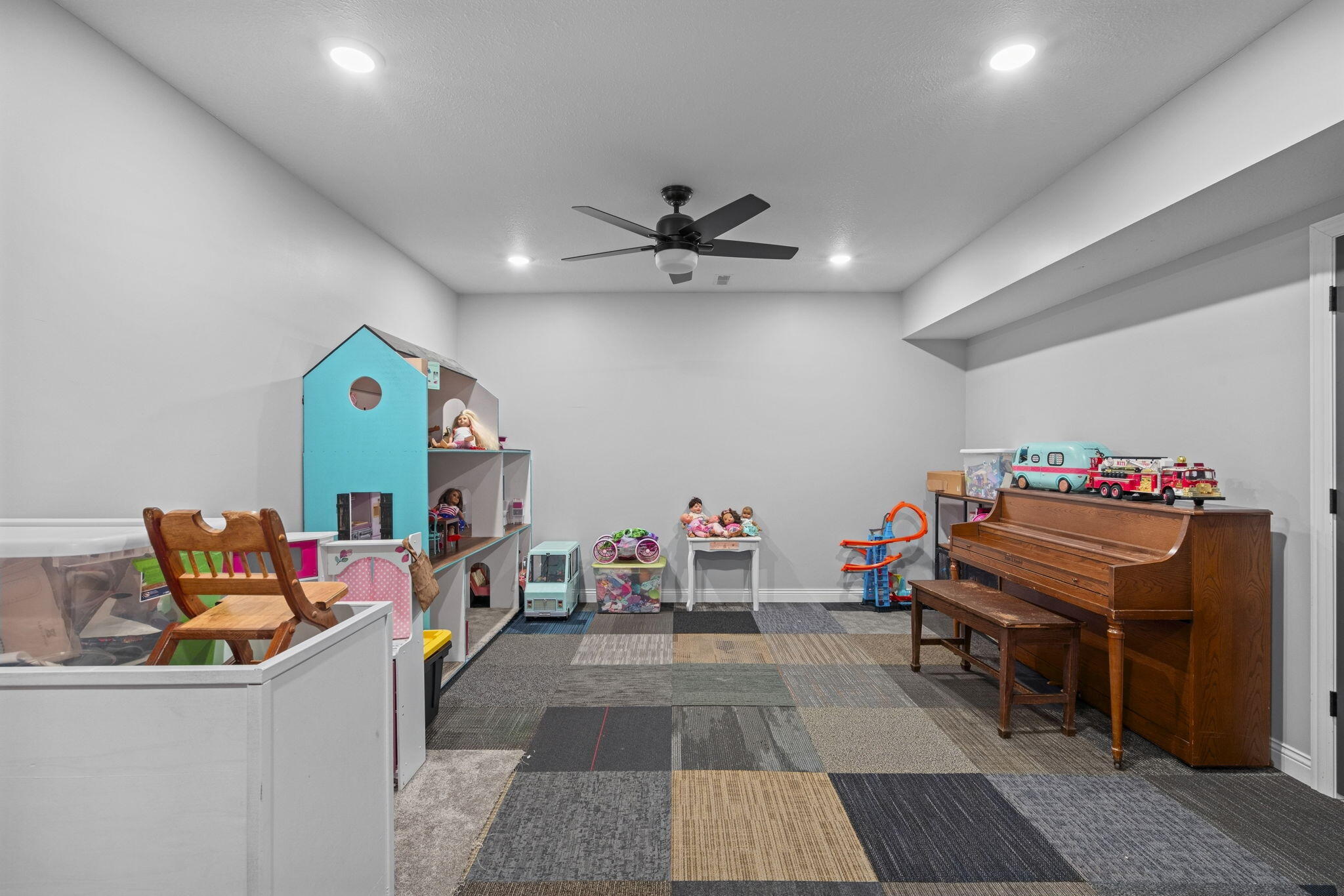 3770 E Property Photo 44