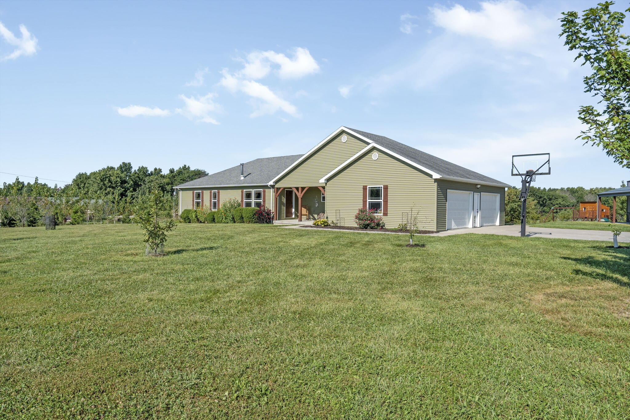 3770 Ee & G Rd Property Photo 1