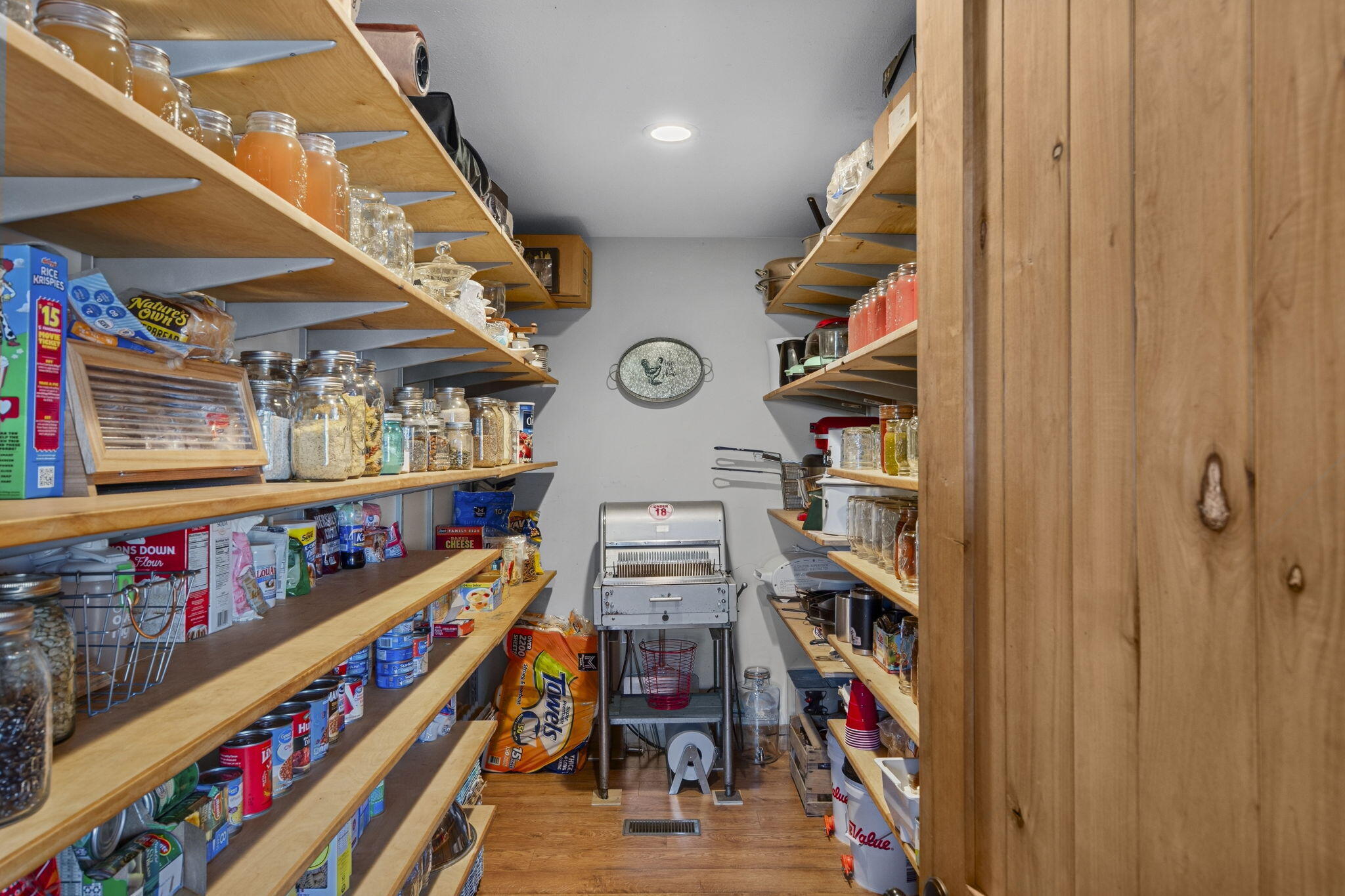 3770 E Property Photo 18