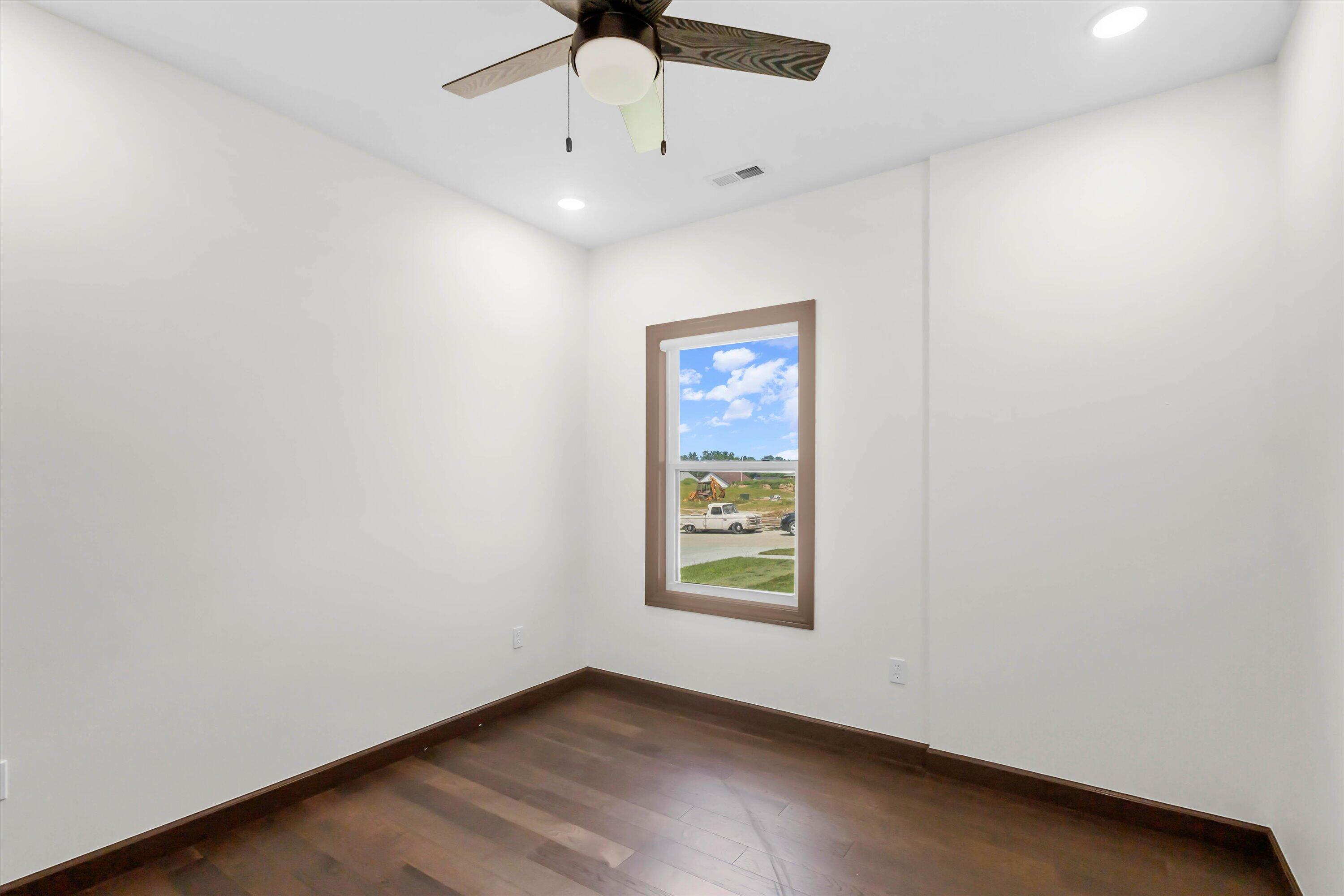 2153 Moonflower Dr Property Photo 23
