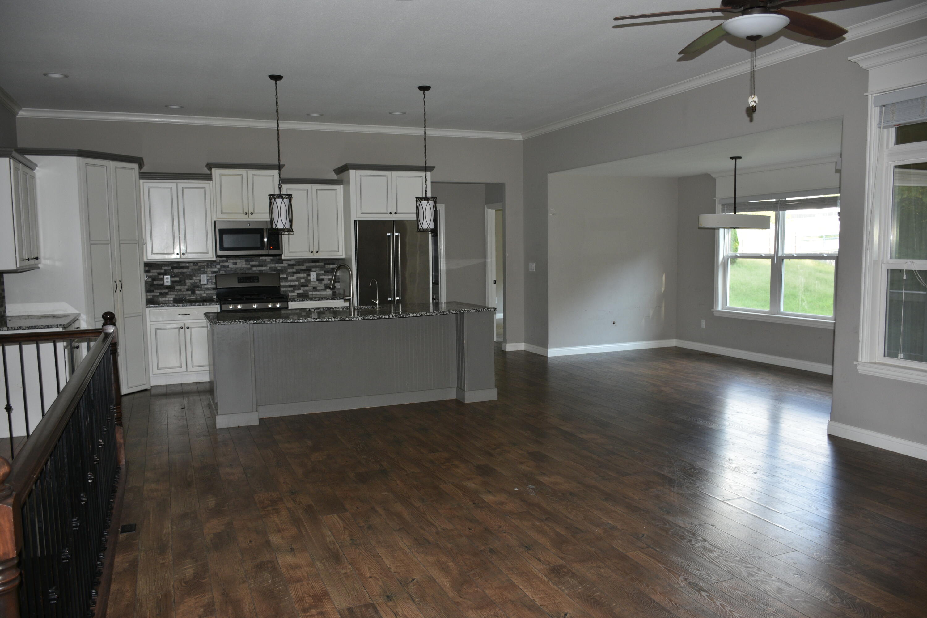4300 Esther Lee Ct Property Photo 5