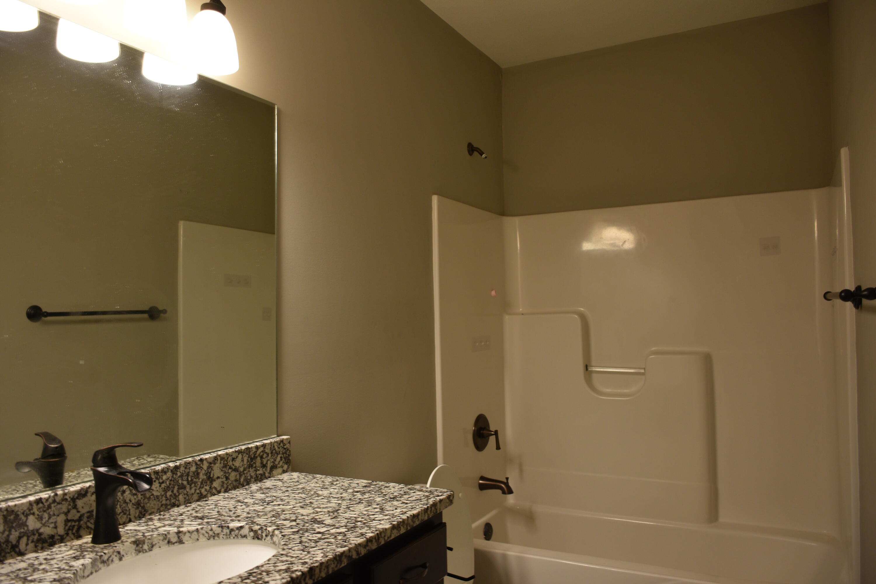 4300 Esther Lee Ct Property Photo 15