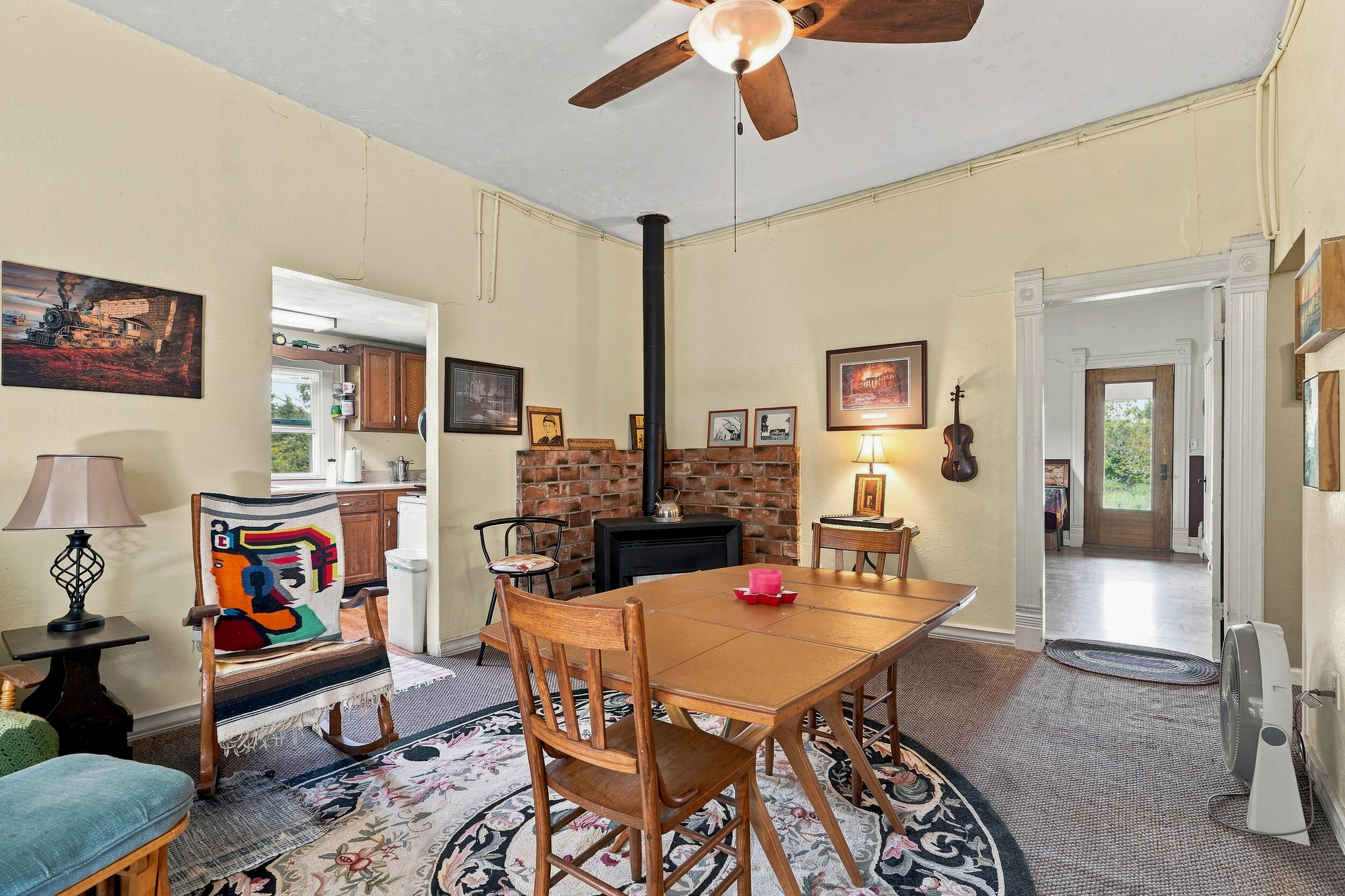 16411 Old Highway 63 Property Photo 9