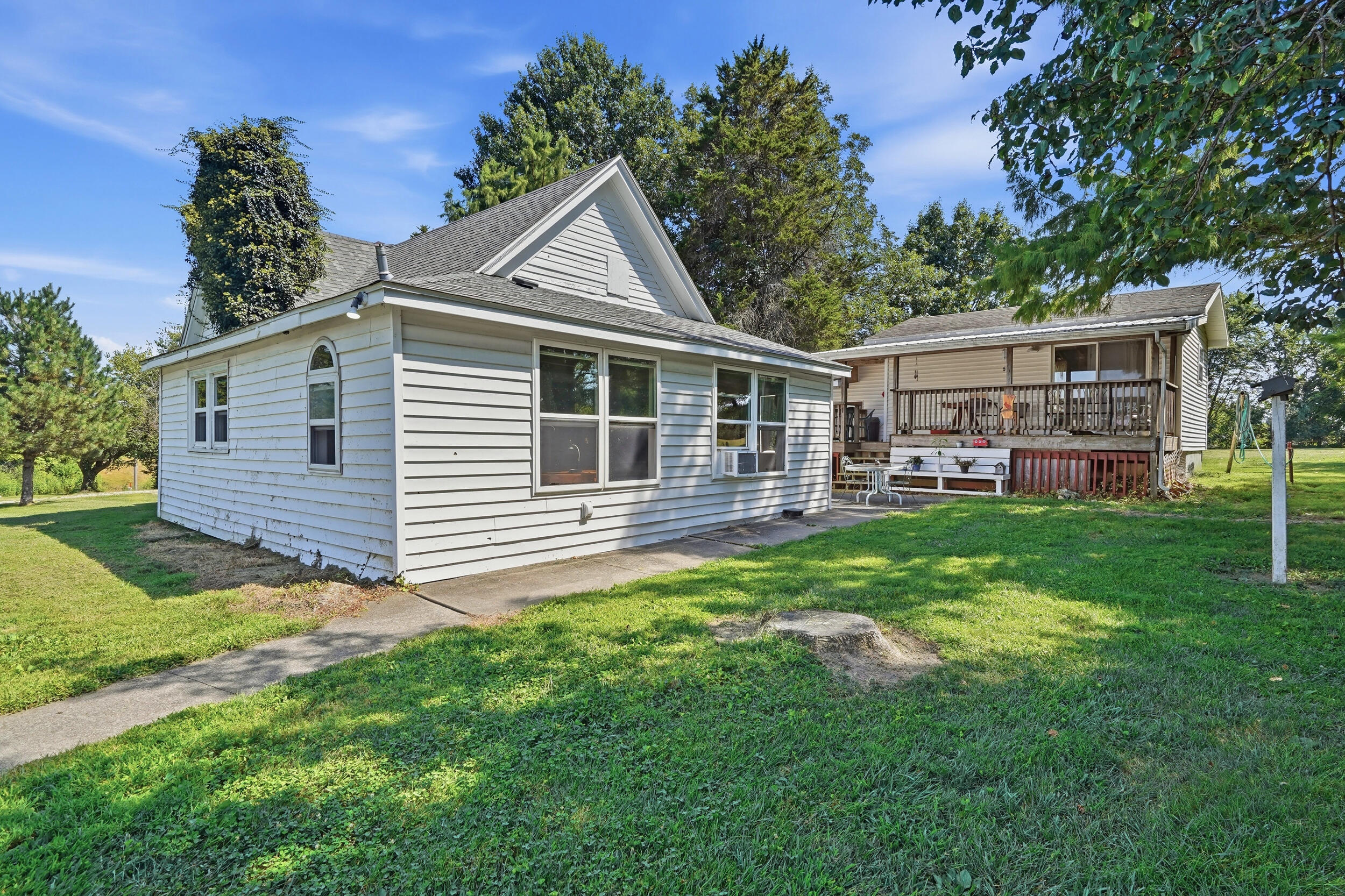 16411 Old Highway 63 Property Photo 24