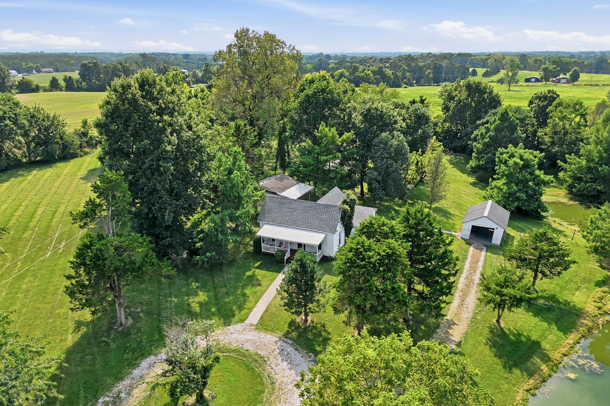 16411 Old Highway 63 Property Photo 47