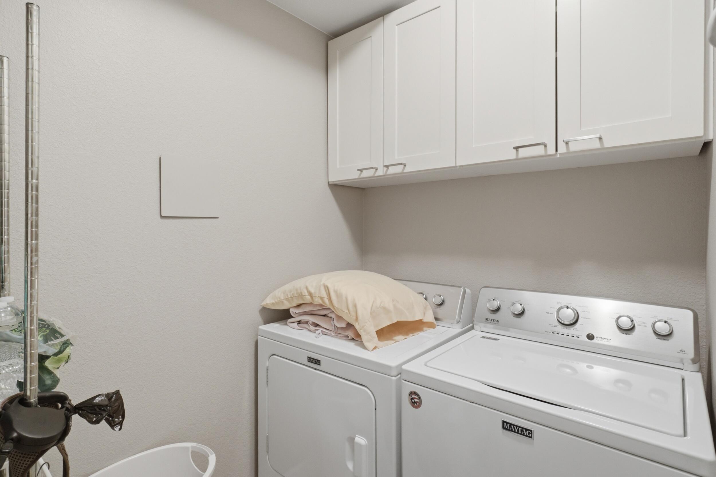 100 Trinity Pointe Dr 2l Property Photo 30