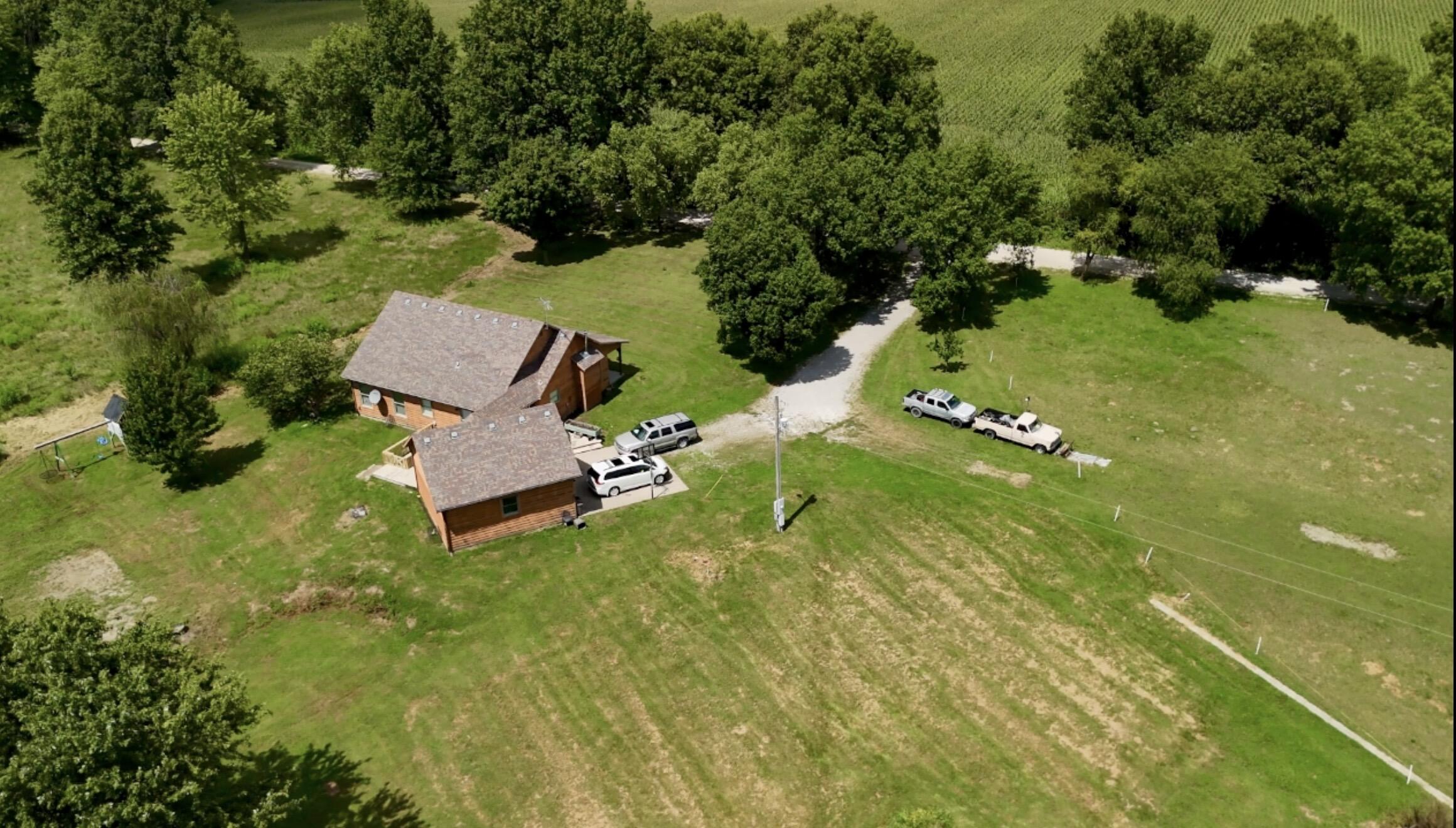 1850 E Trails End Rd Property Photo 3