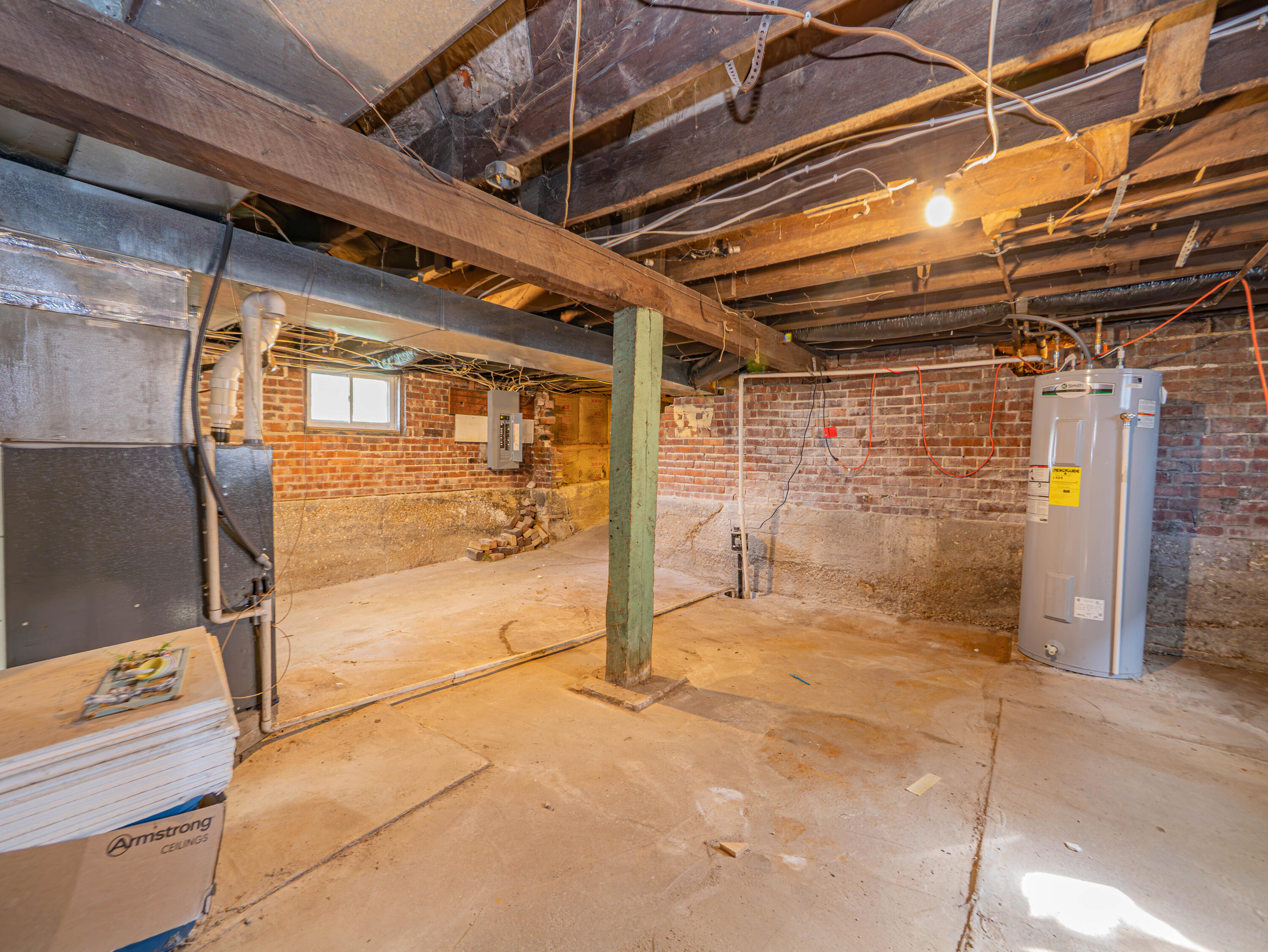 532 W Logan St Property Photo 31