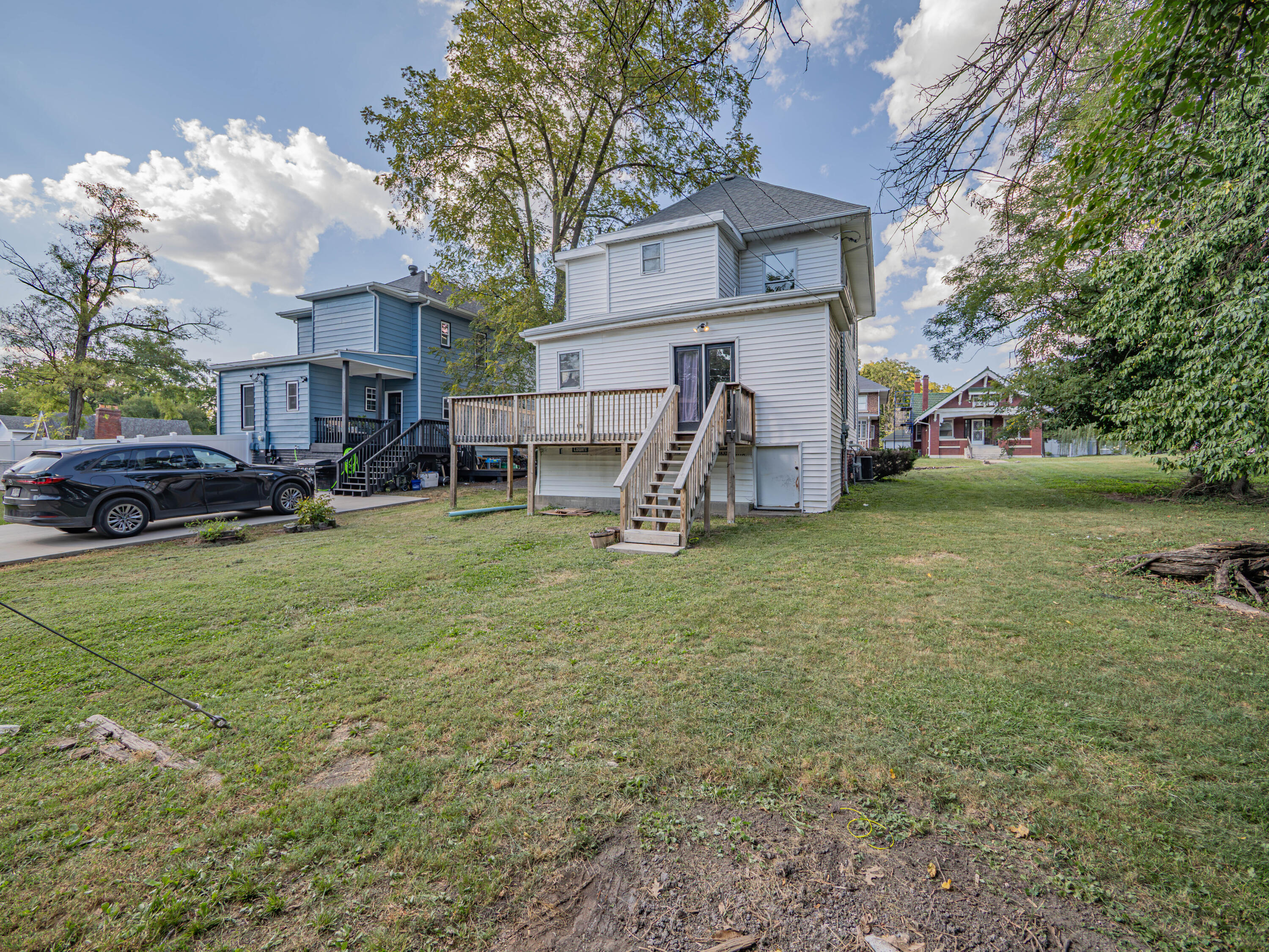 532 W Logan St Property Photo 34