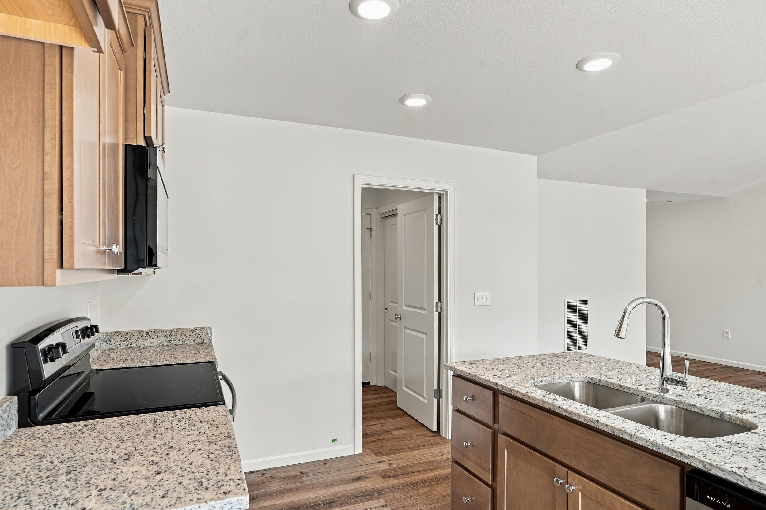 4706 Derby Ridge Dr Property Photo 15