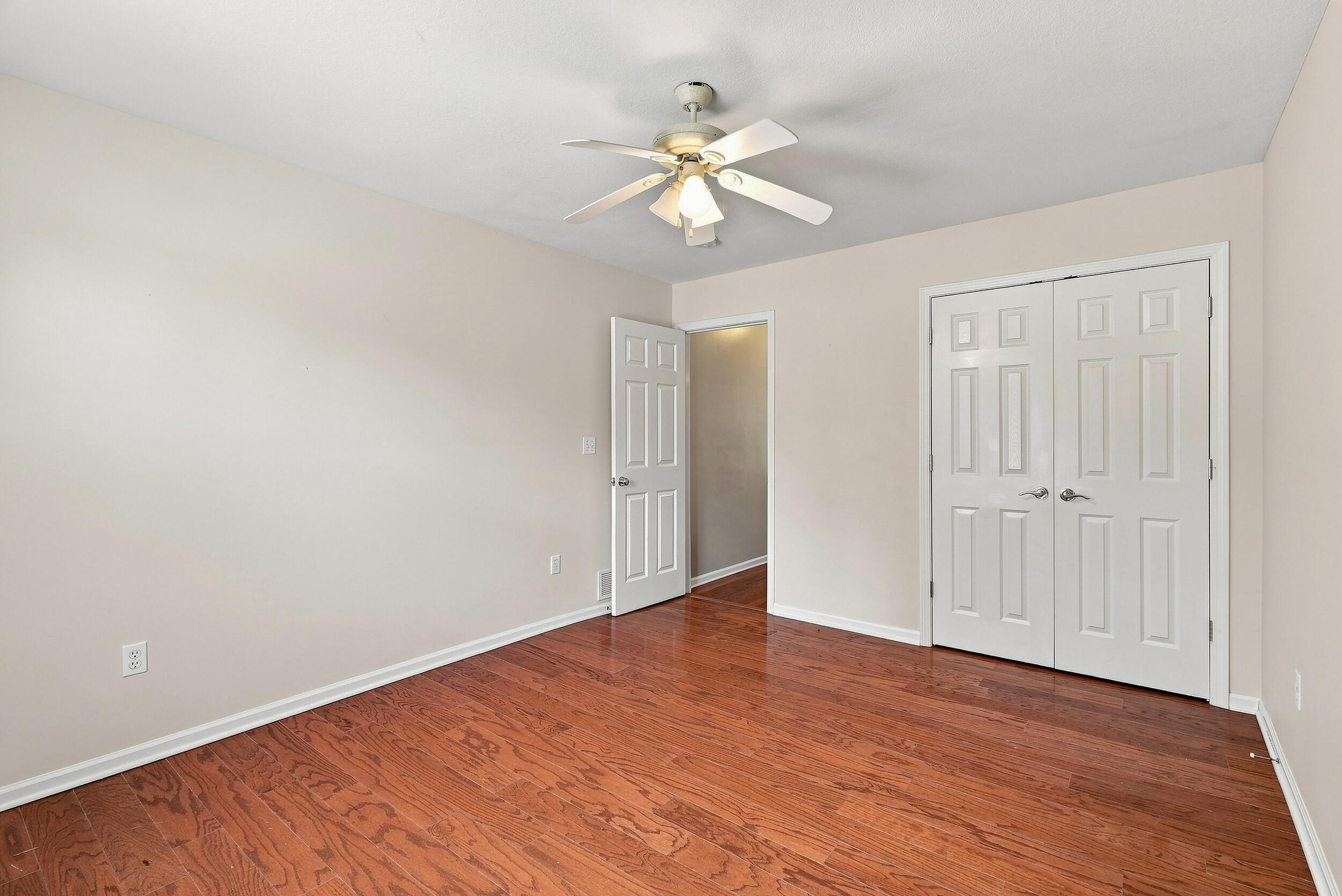 2500 Longview Dr Property Photo 41