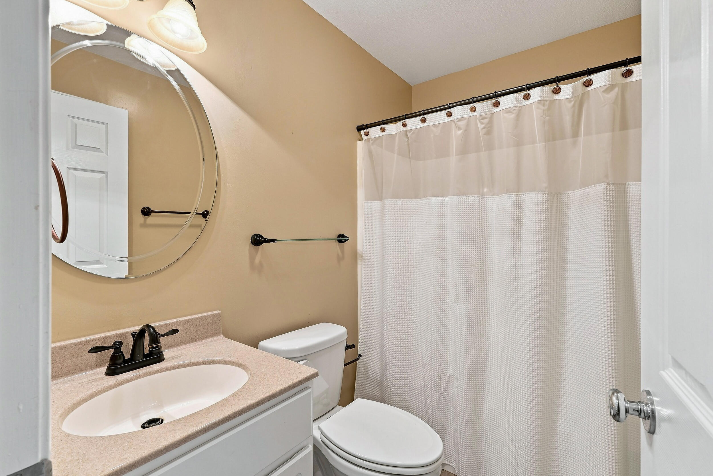 2500 Longview Dr Property Photo 42