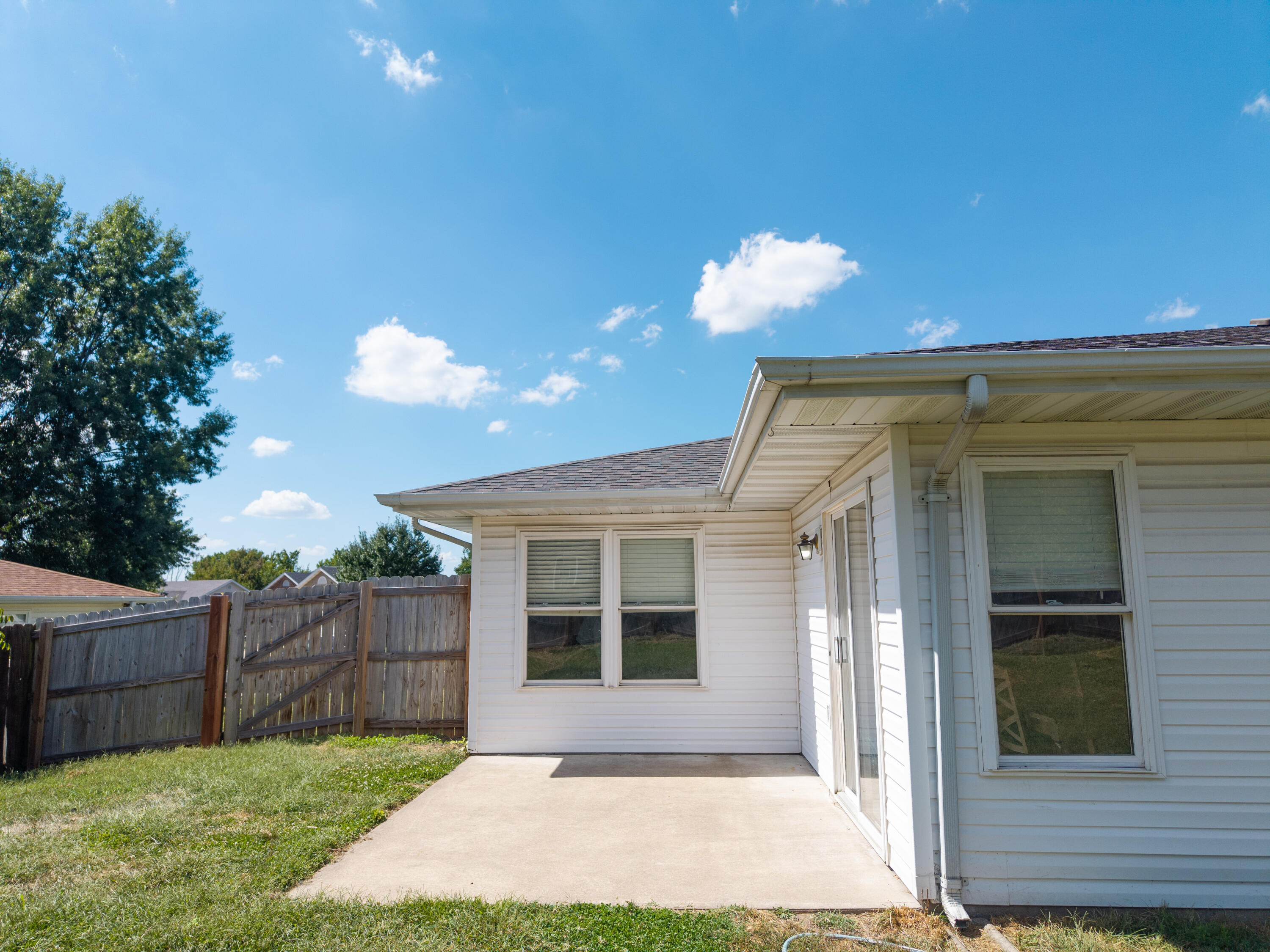 3910 Beechwood Dr Property Photo 23