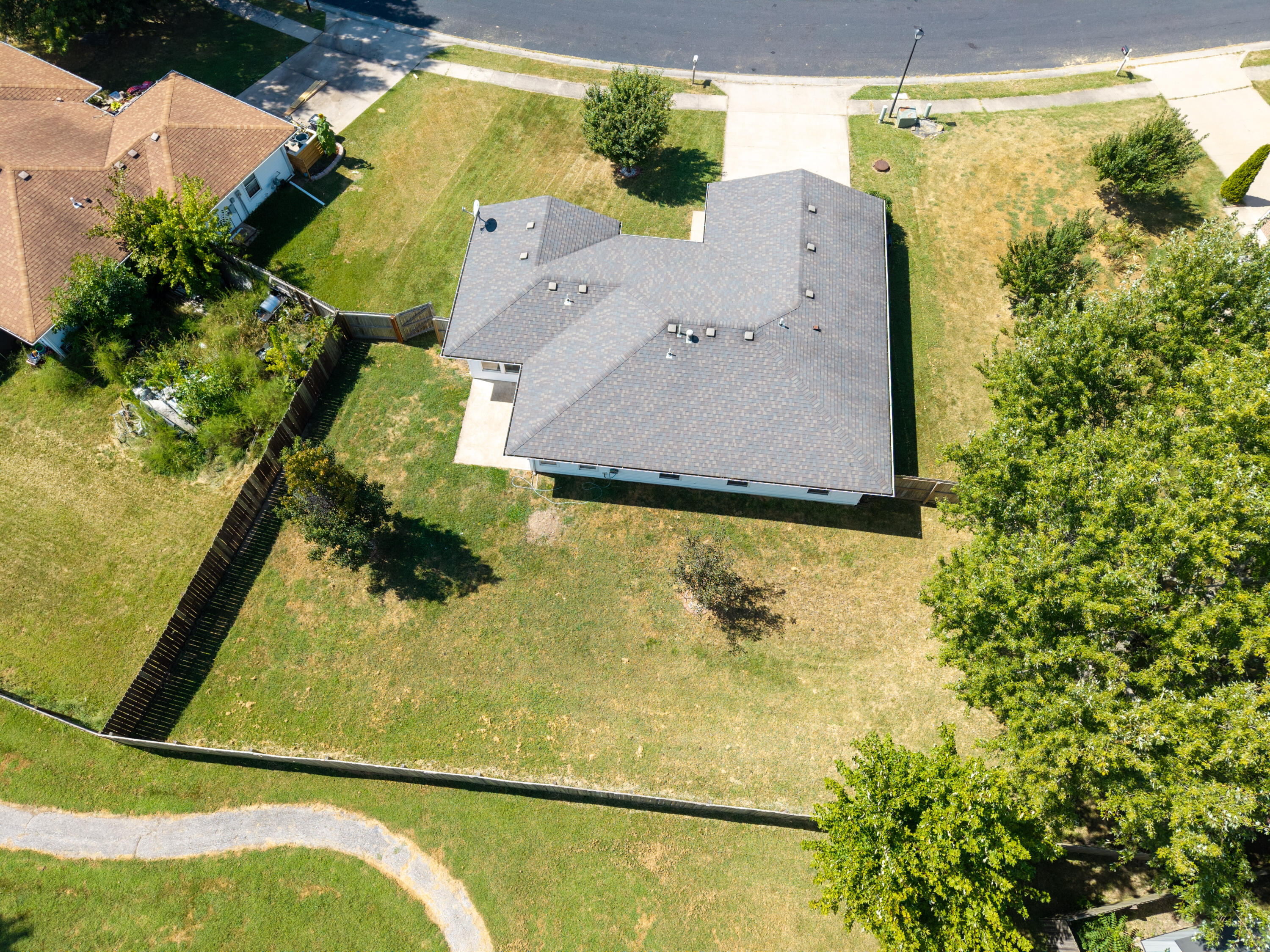 3910 Beechwood Dr Property Photo 30