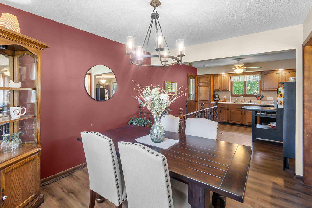 1084 Private Road 1237 Property Photo 8