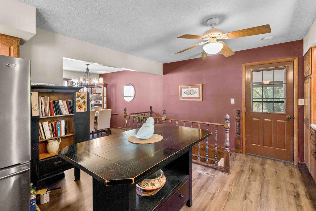 1084 Private Road 1237 Property Photo 10