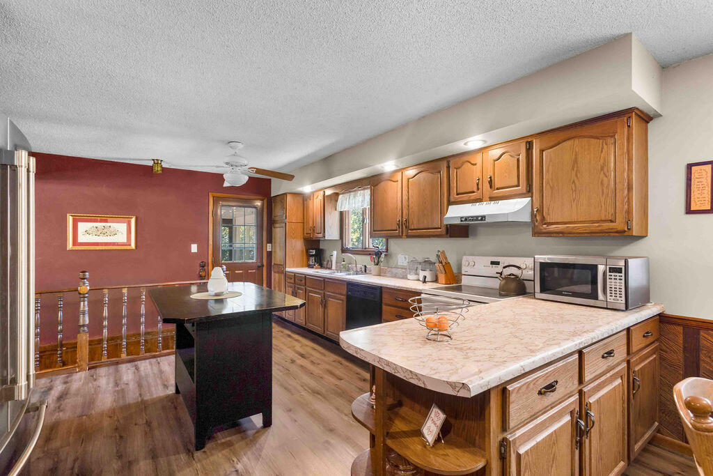 1084 Private Road 1237 Property Photo 16