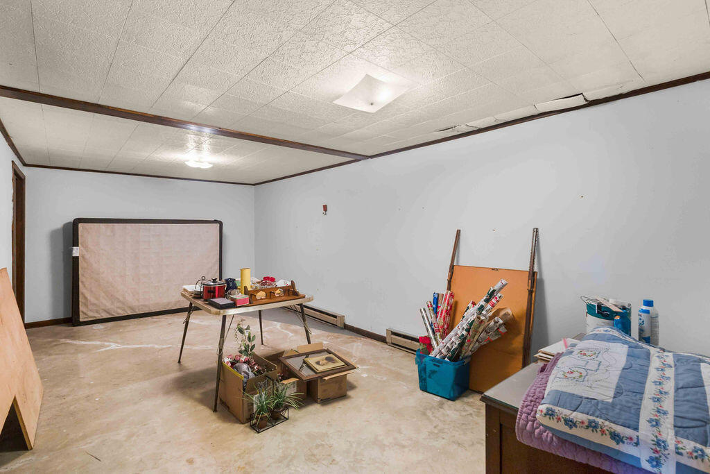 1084 Private Road 1237 Property Photo 28