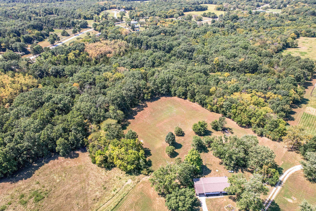 1084 Private Road 1237 Property Photo 39
