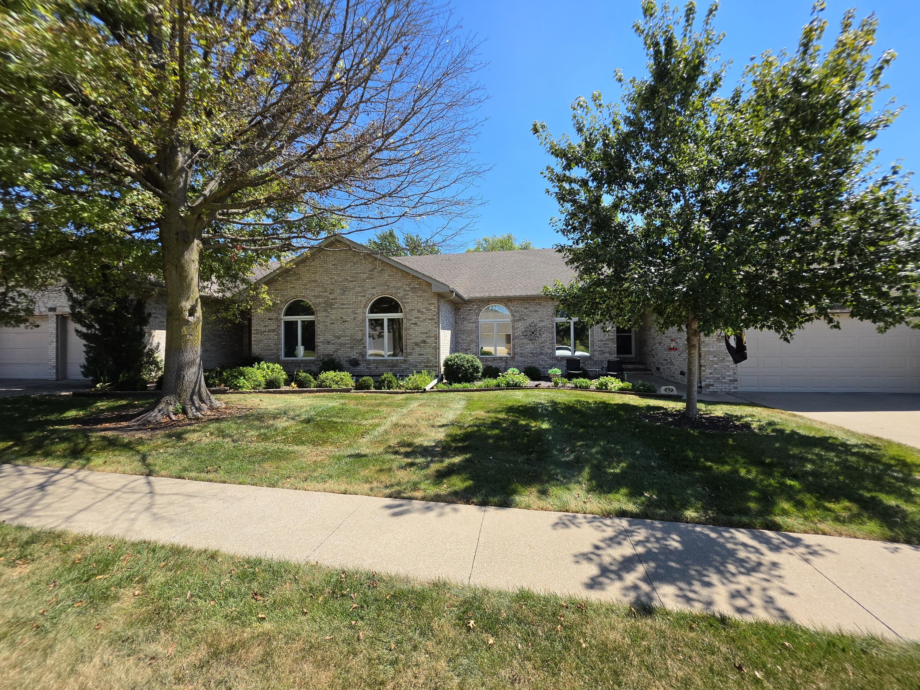 1106 Vintage Dr Property Photo 1
