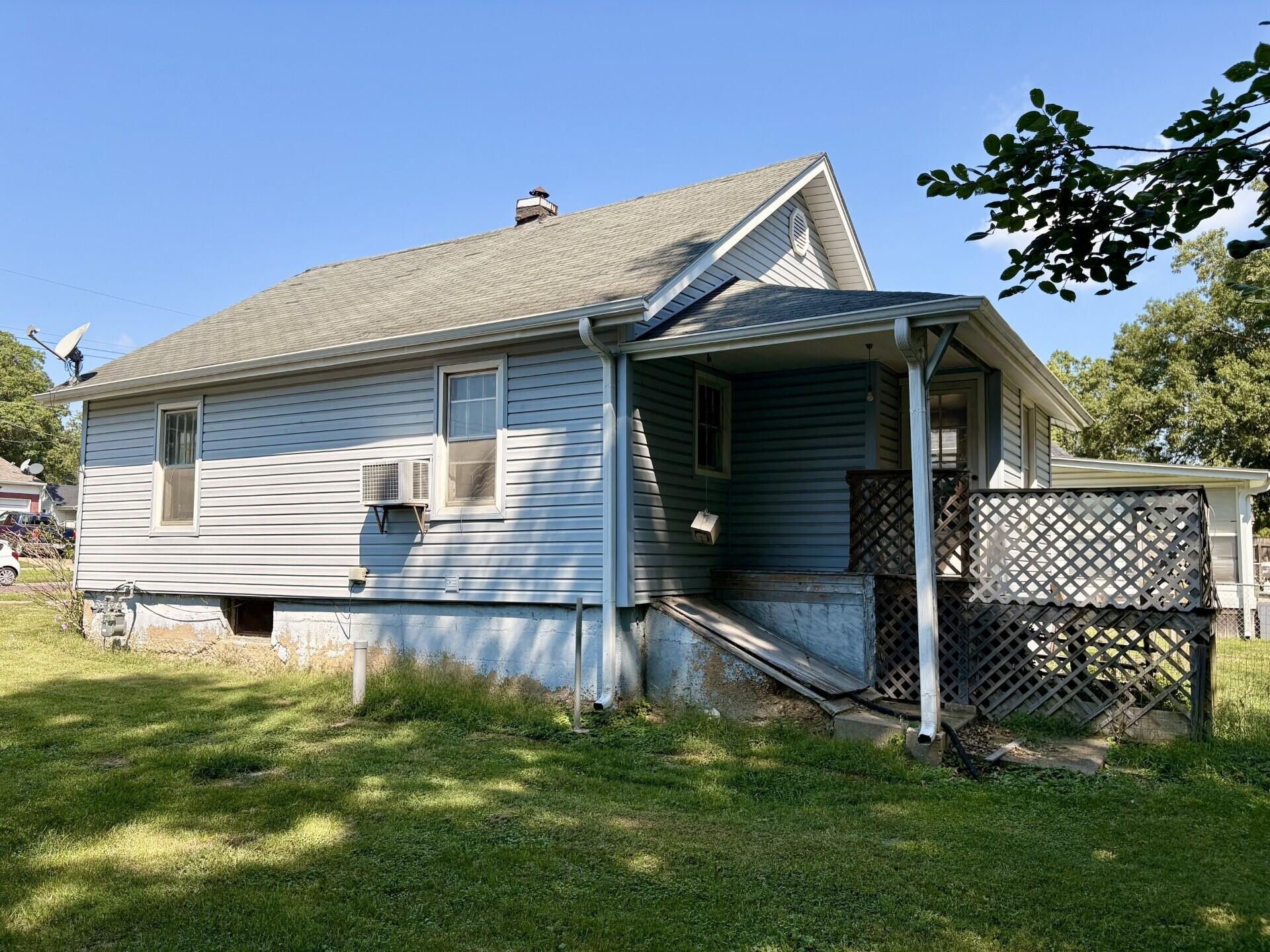 508 S Abat St Property Photo 3