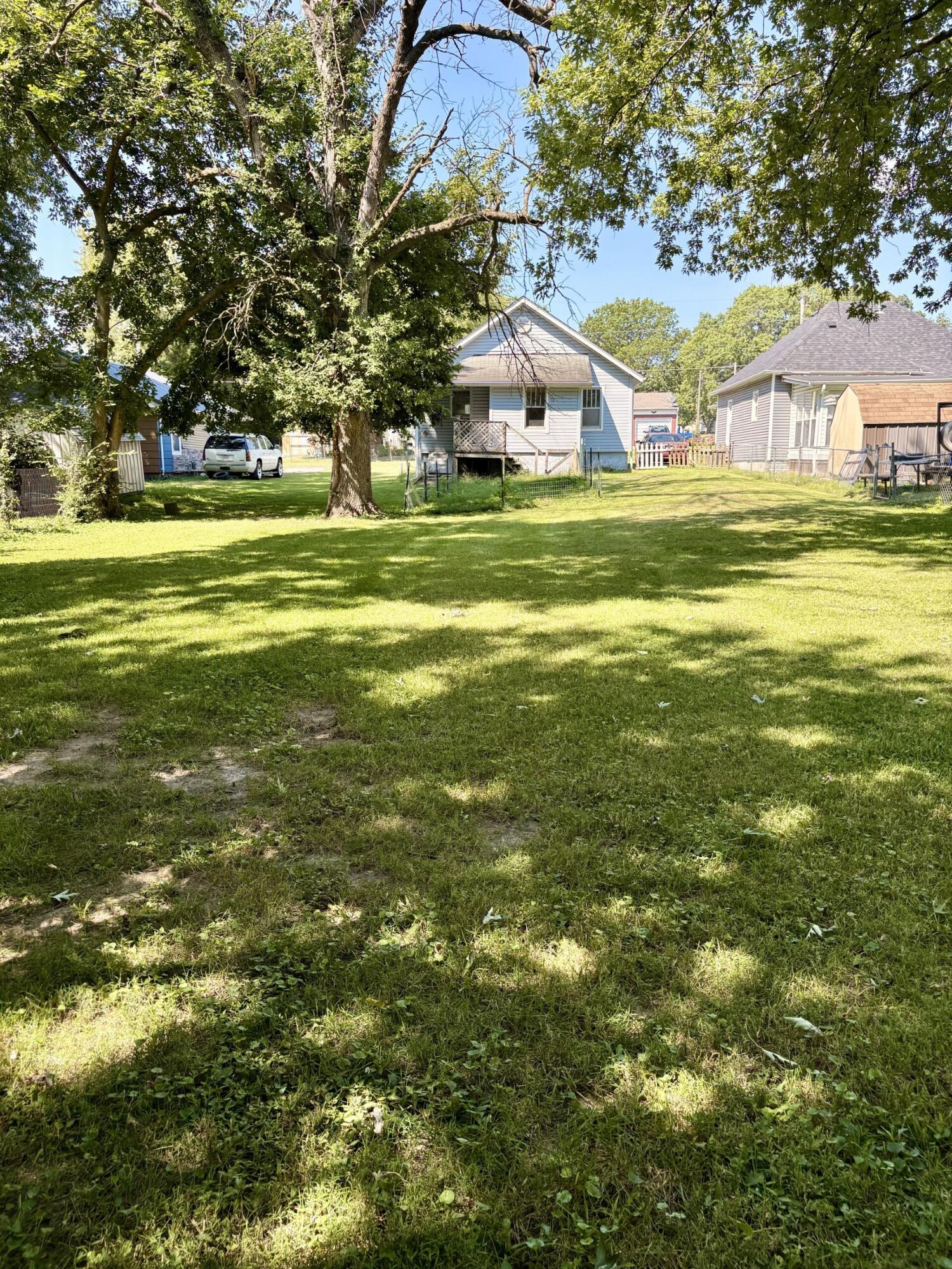 508 S Abat St Property Photo 6