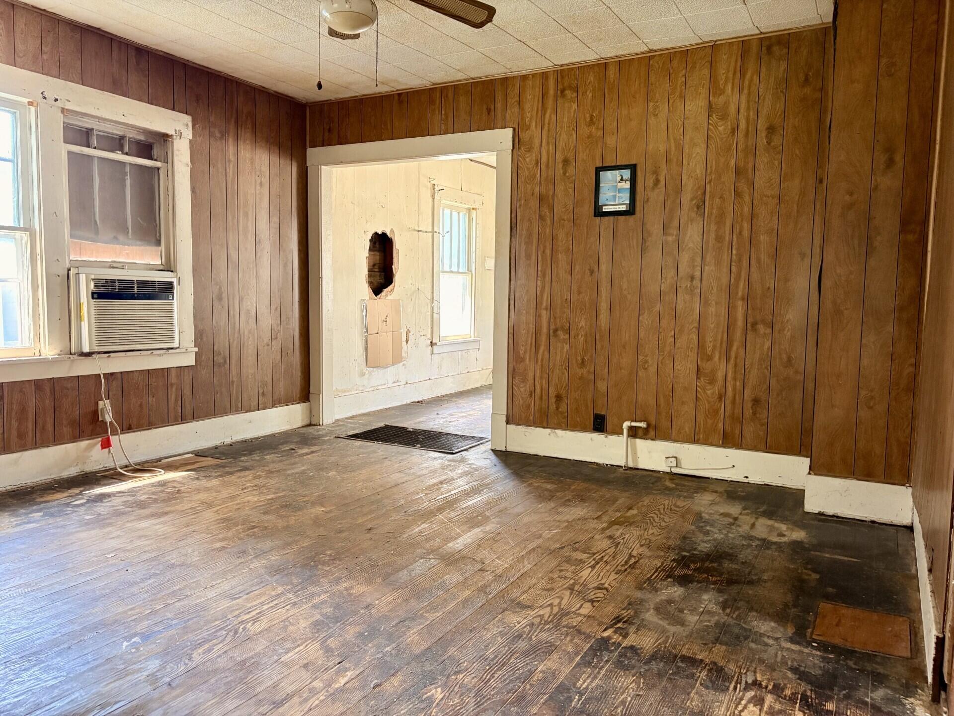 508 S Abat St Property Photo 12