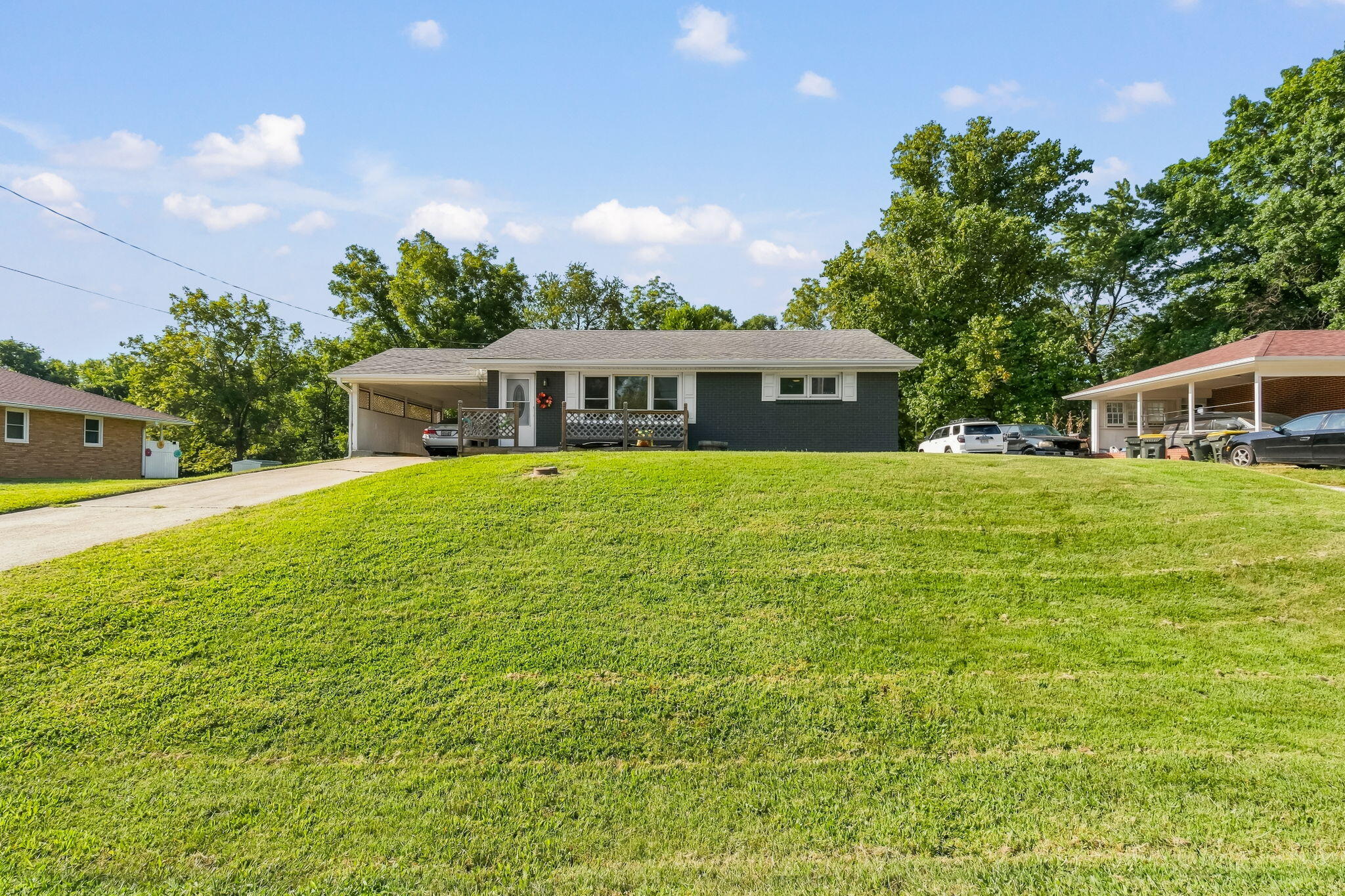 1223 Santa Fe Trail Property Photo 1