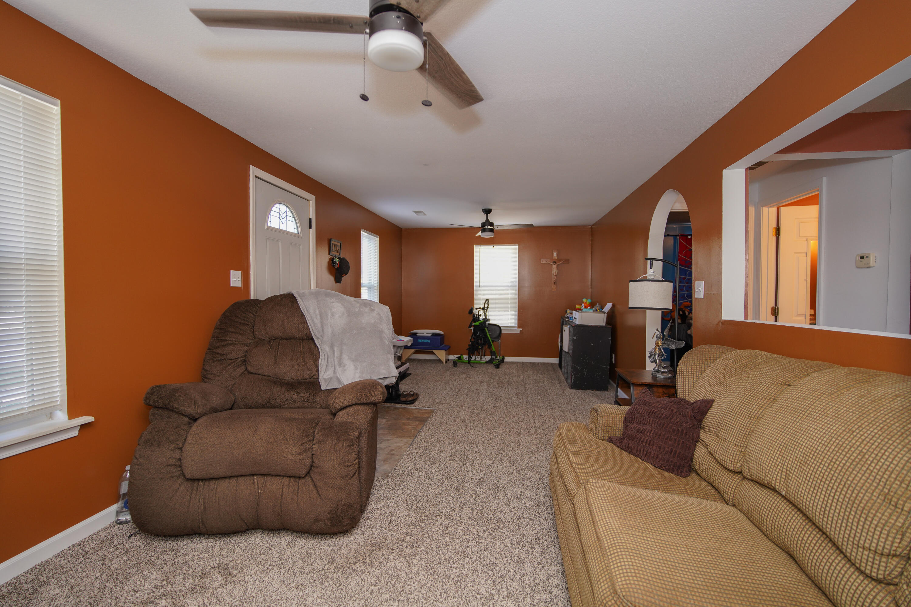 120 S Walnut St Property Photo 3