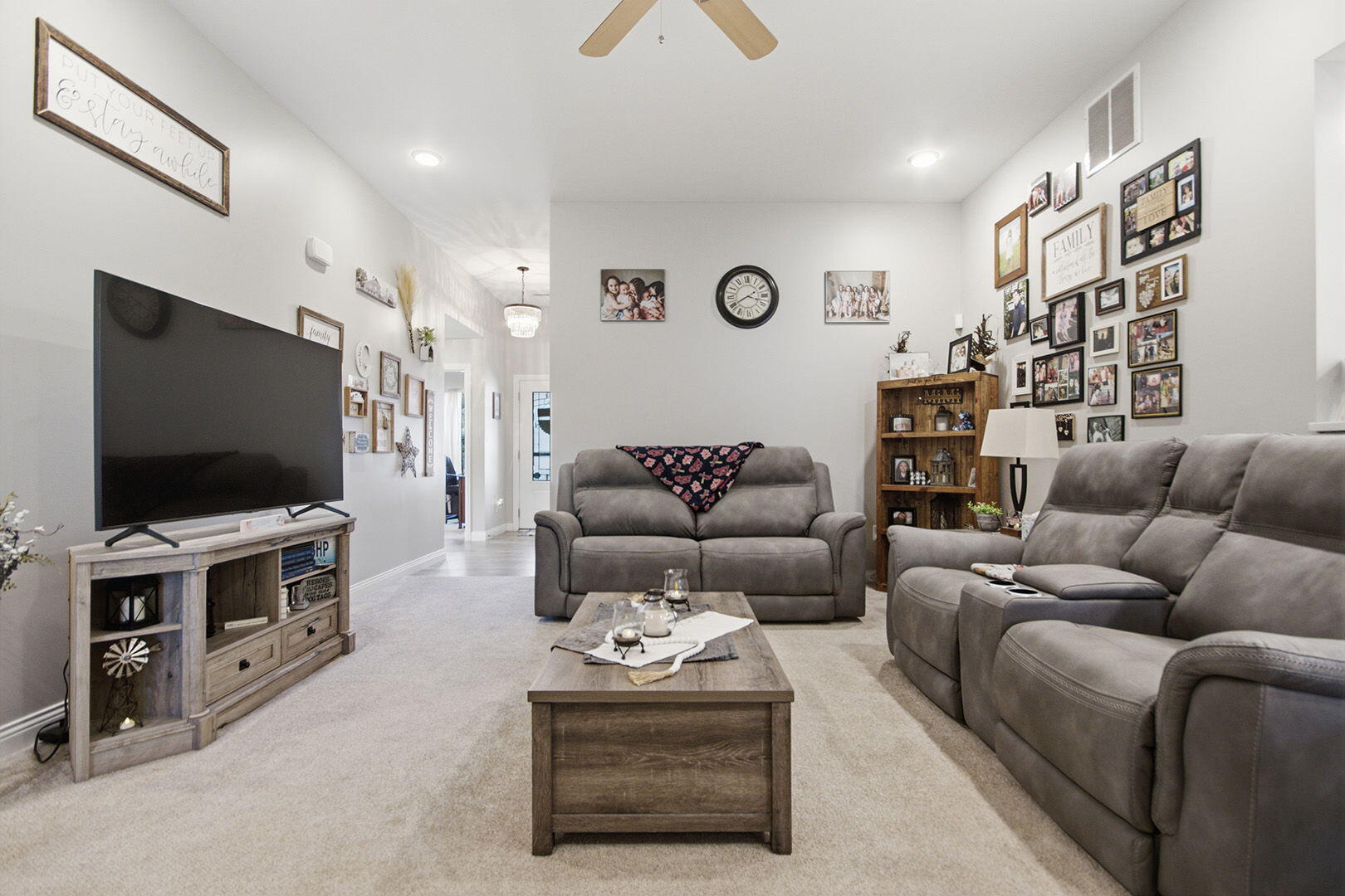 1504 Ellis Pl Property Photo 6