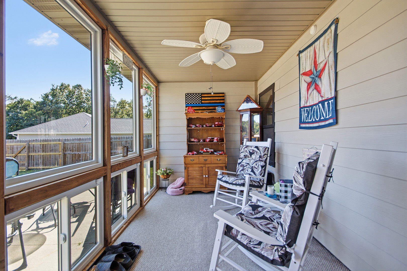 1504 Ellis Pl Property Photo 34