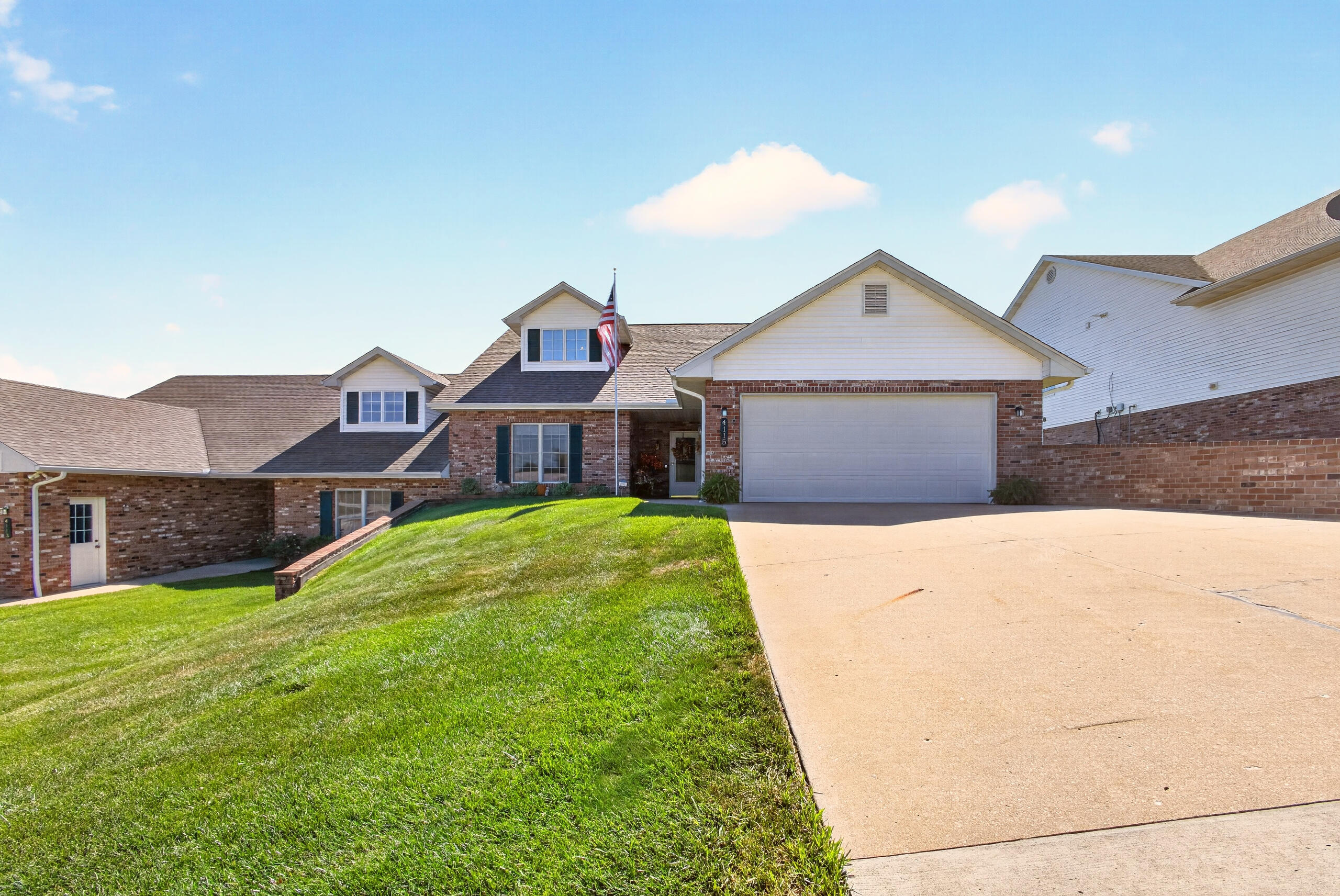 4115 Terra Bella Dr Property Photo 1