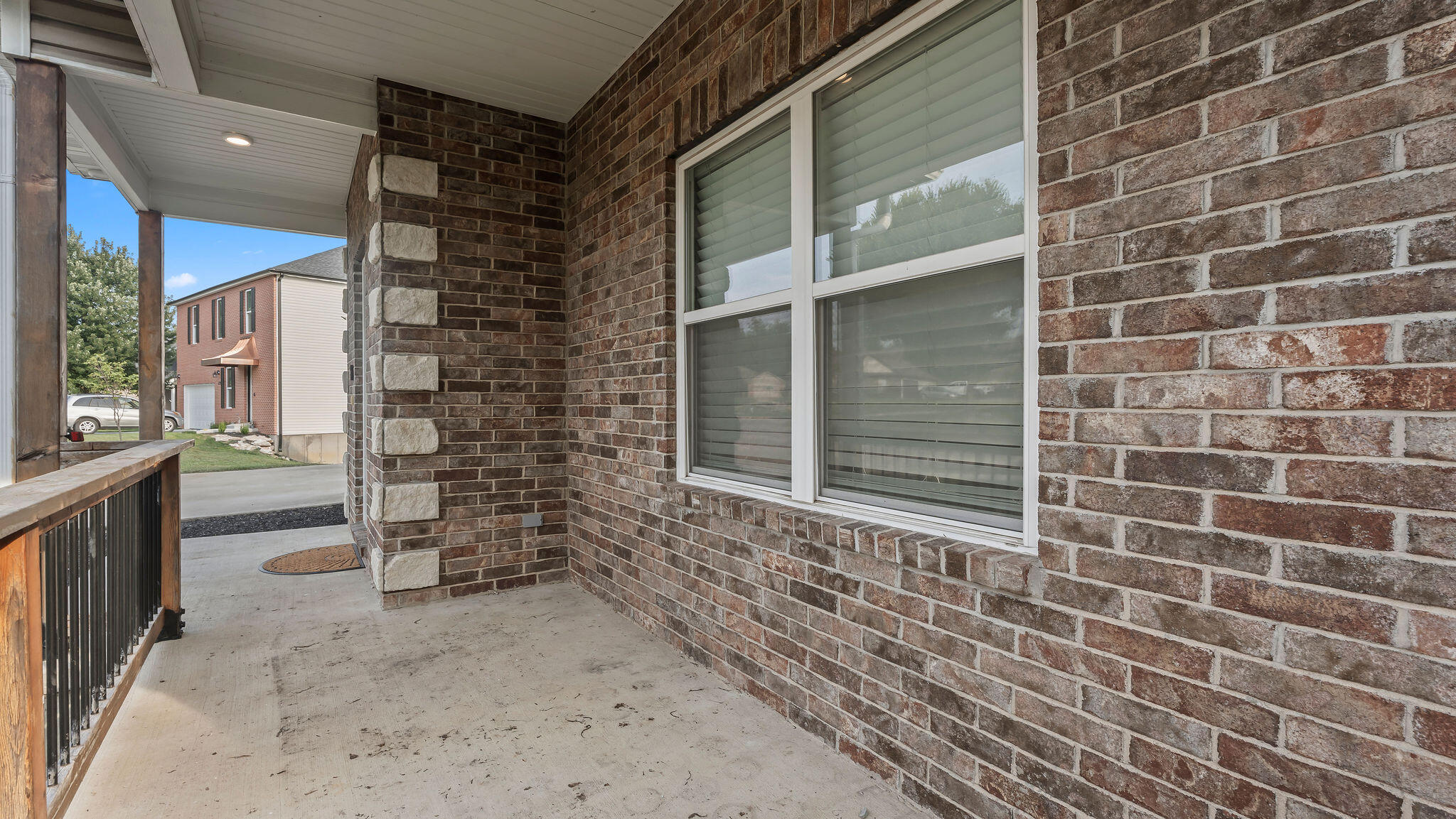 4307 Zoe Ln Property Photo 5