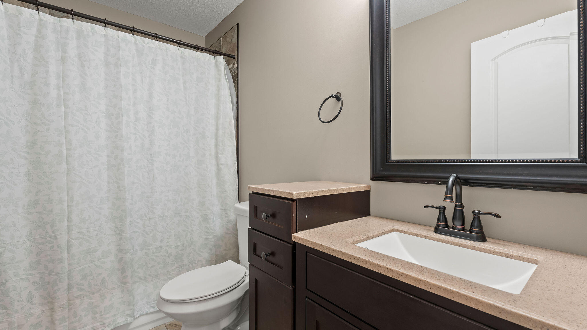 4307 Zoe Ln Property Photo 56
